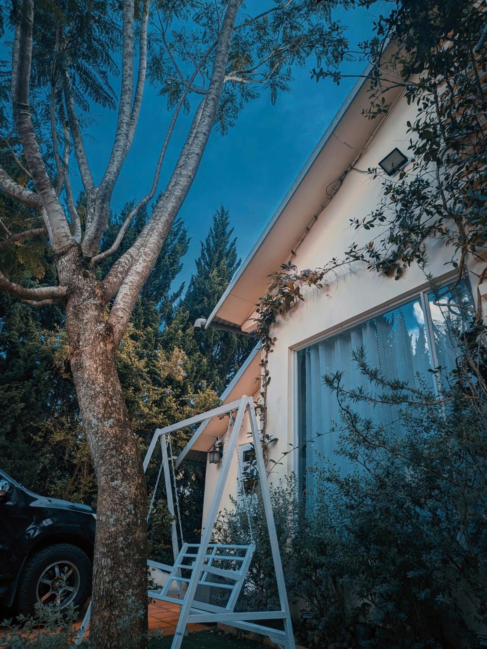 Villa photo 2