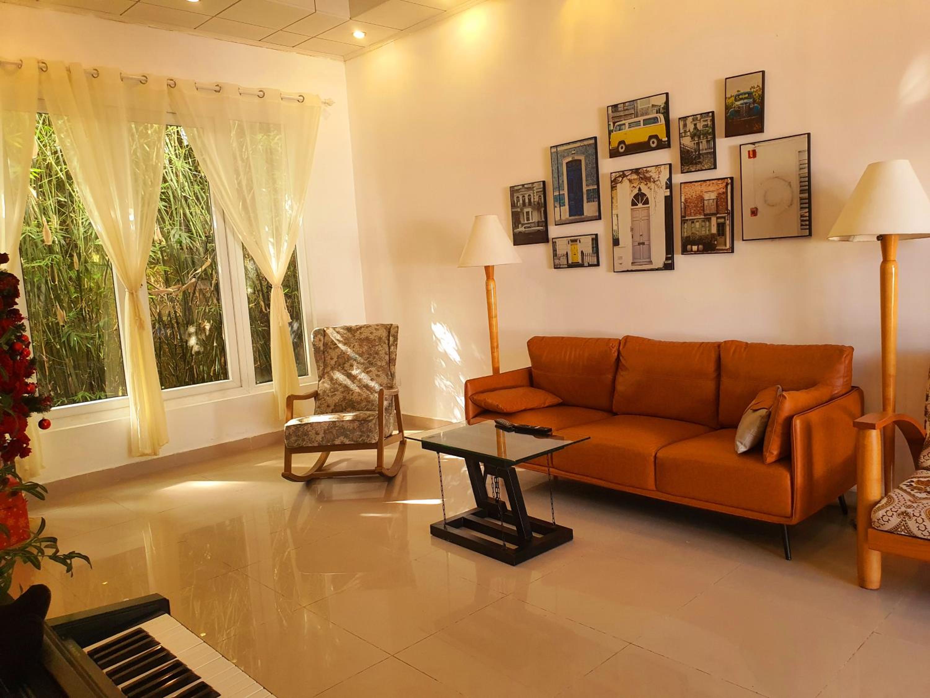 Villa photo 1