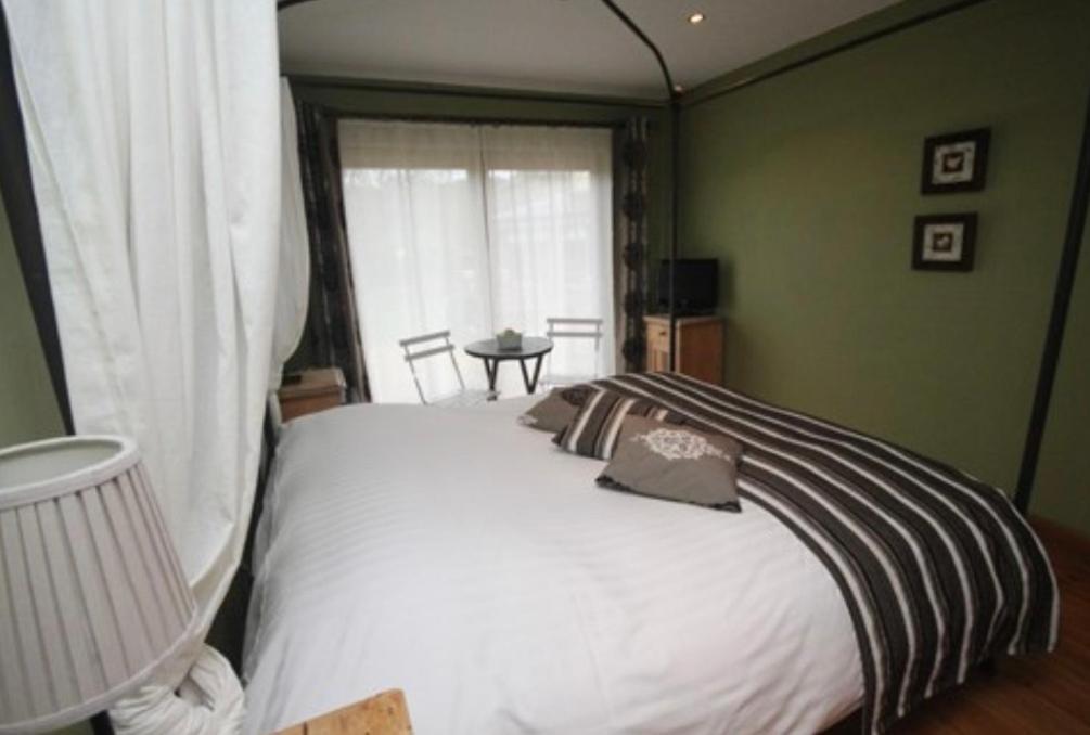 Deluxe Double Room with Bath