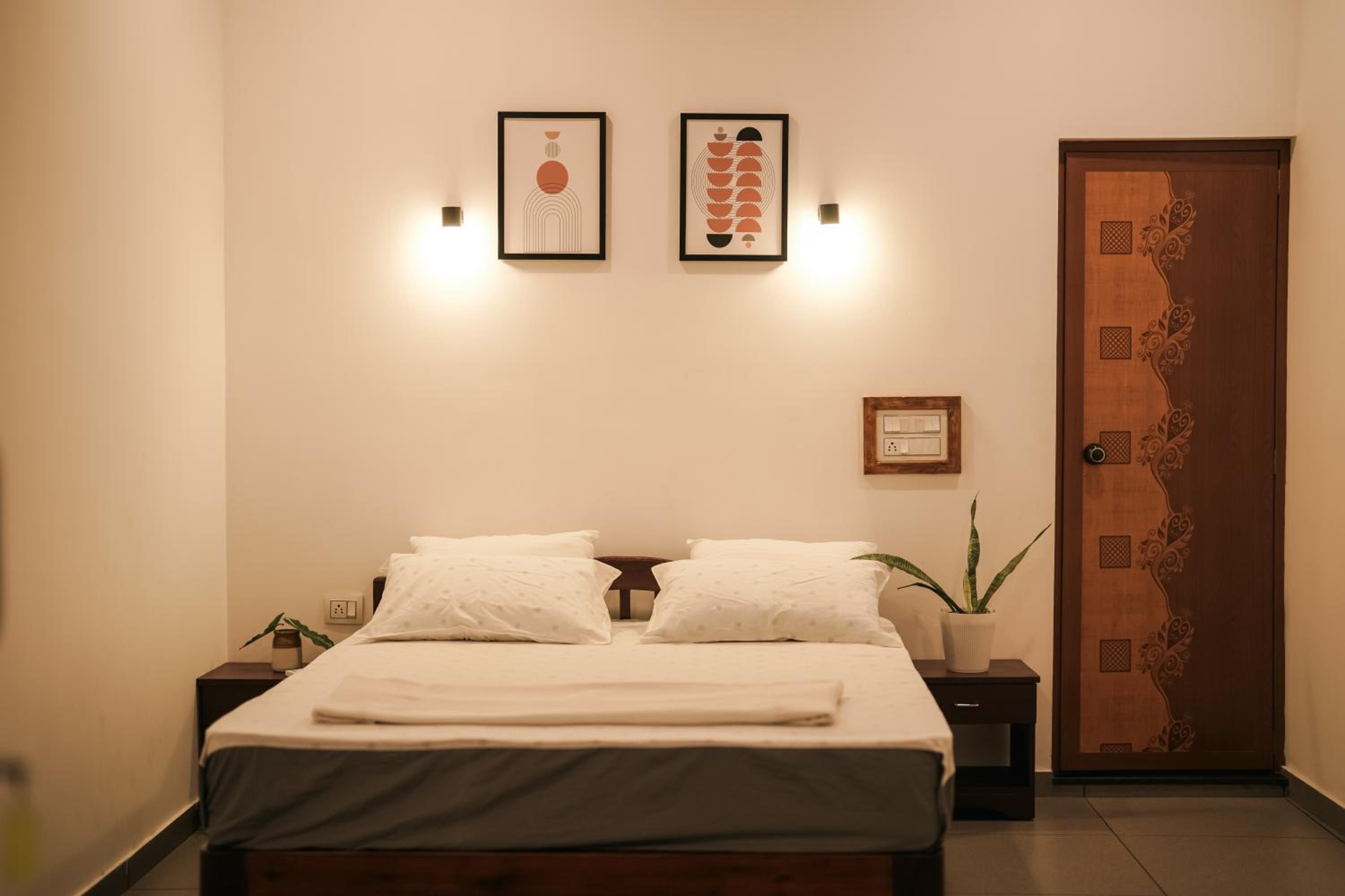 Superior Deluxe Double or Twin Room  photo 1