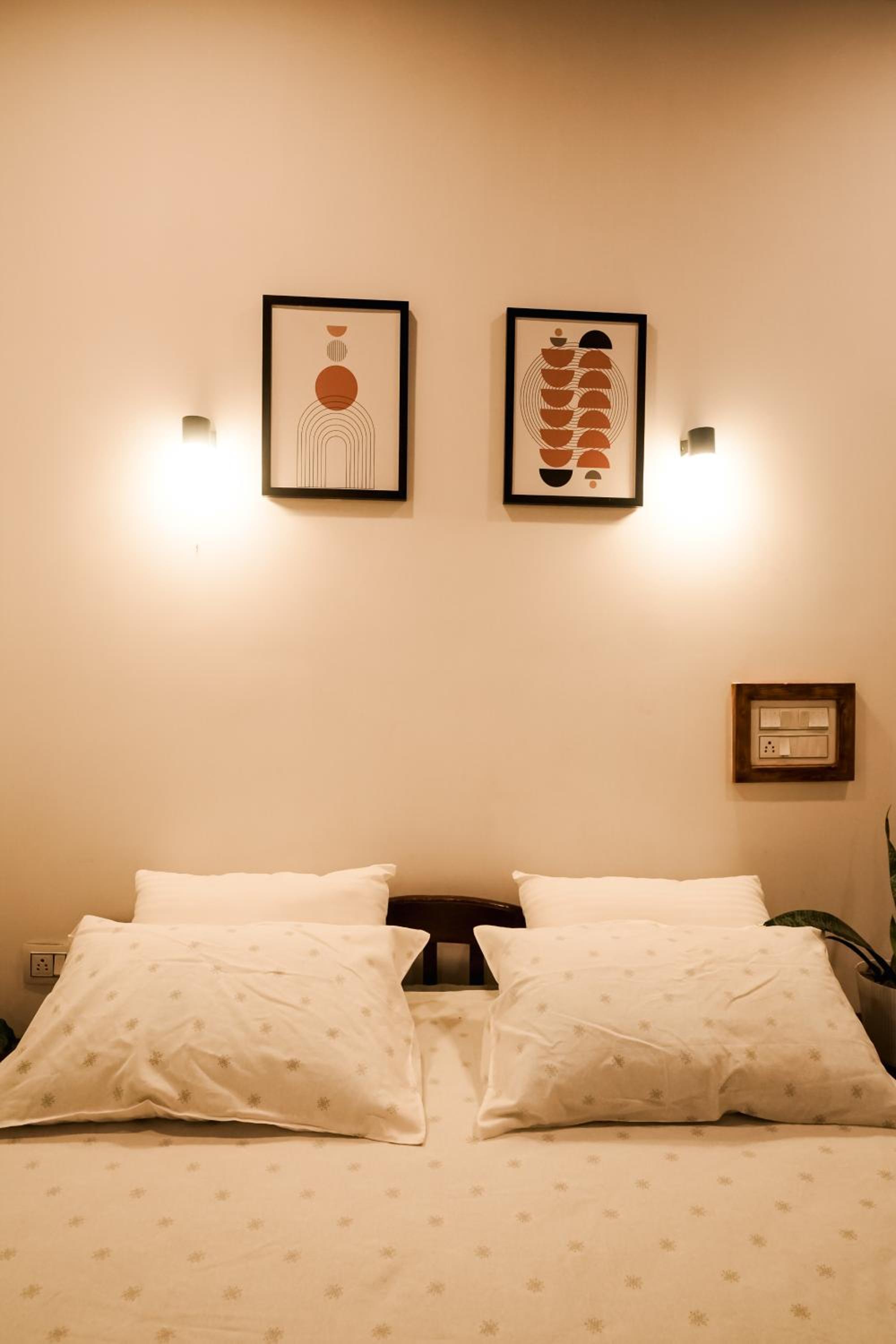 Superior Deluxe Double or Twin Room  photo 2