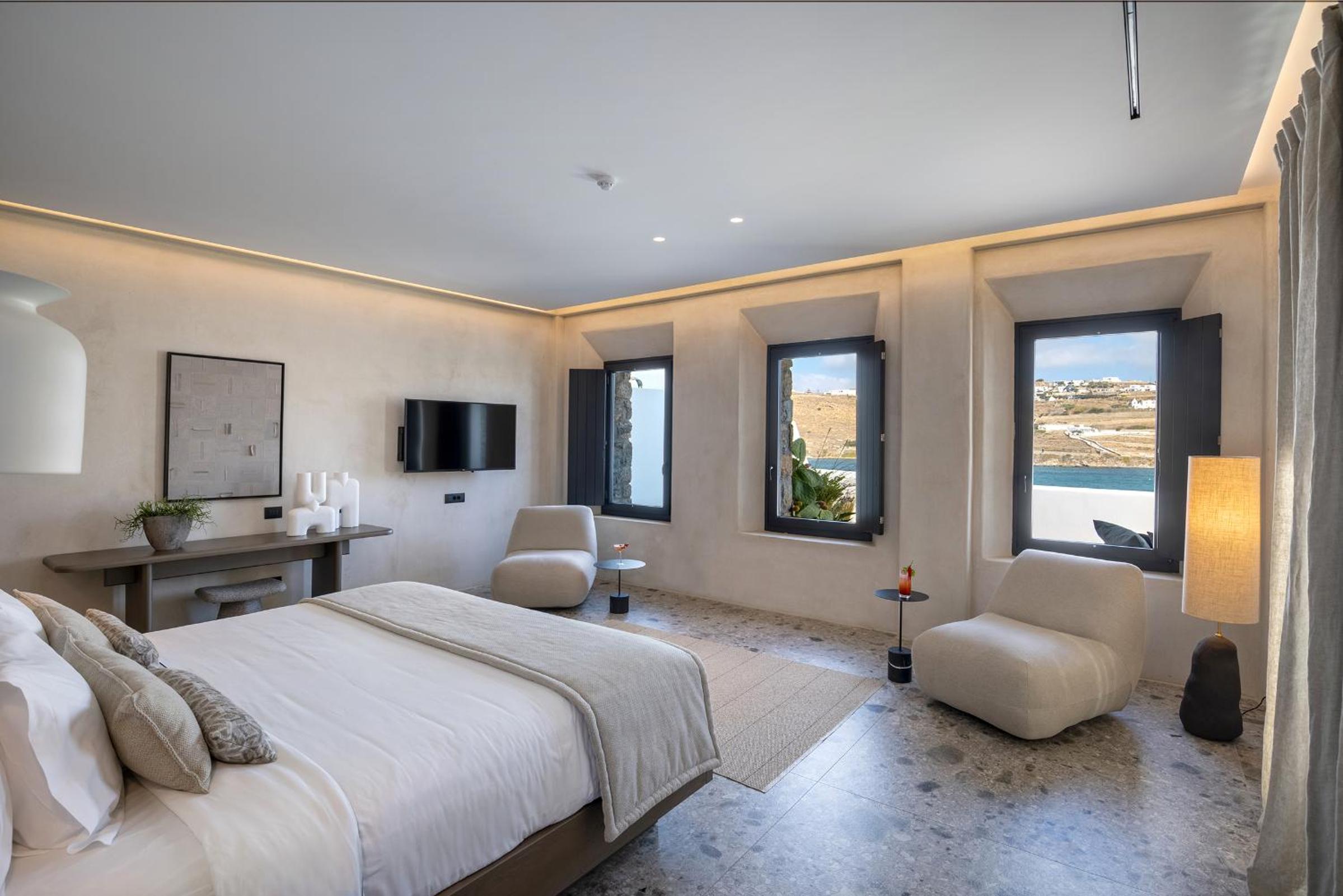 CELESTIAL Suite with Private Pool