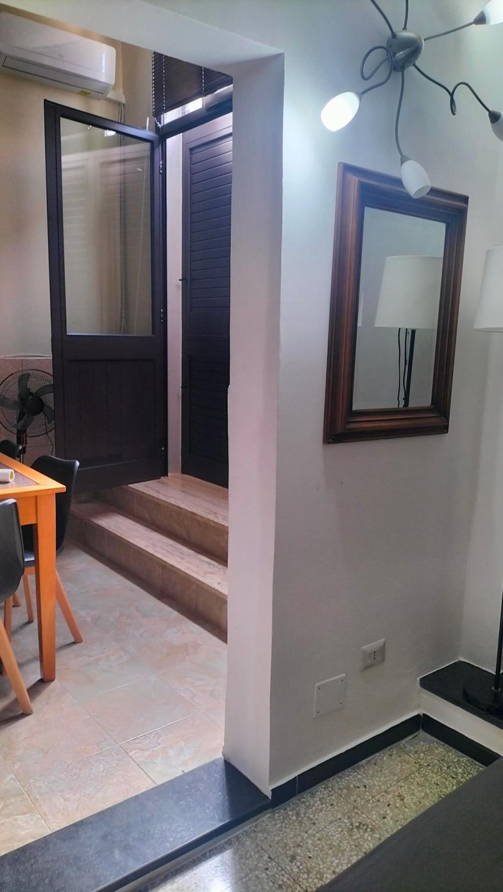 One-Bedroom House - Photo 37