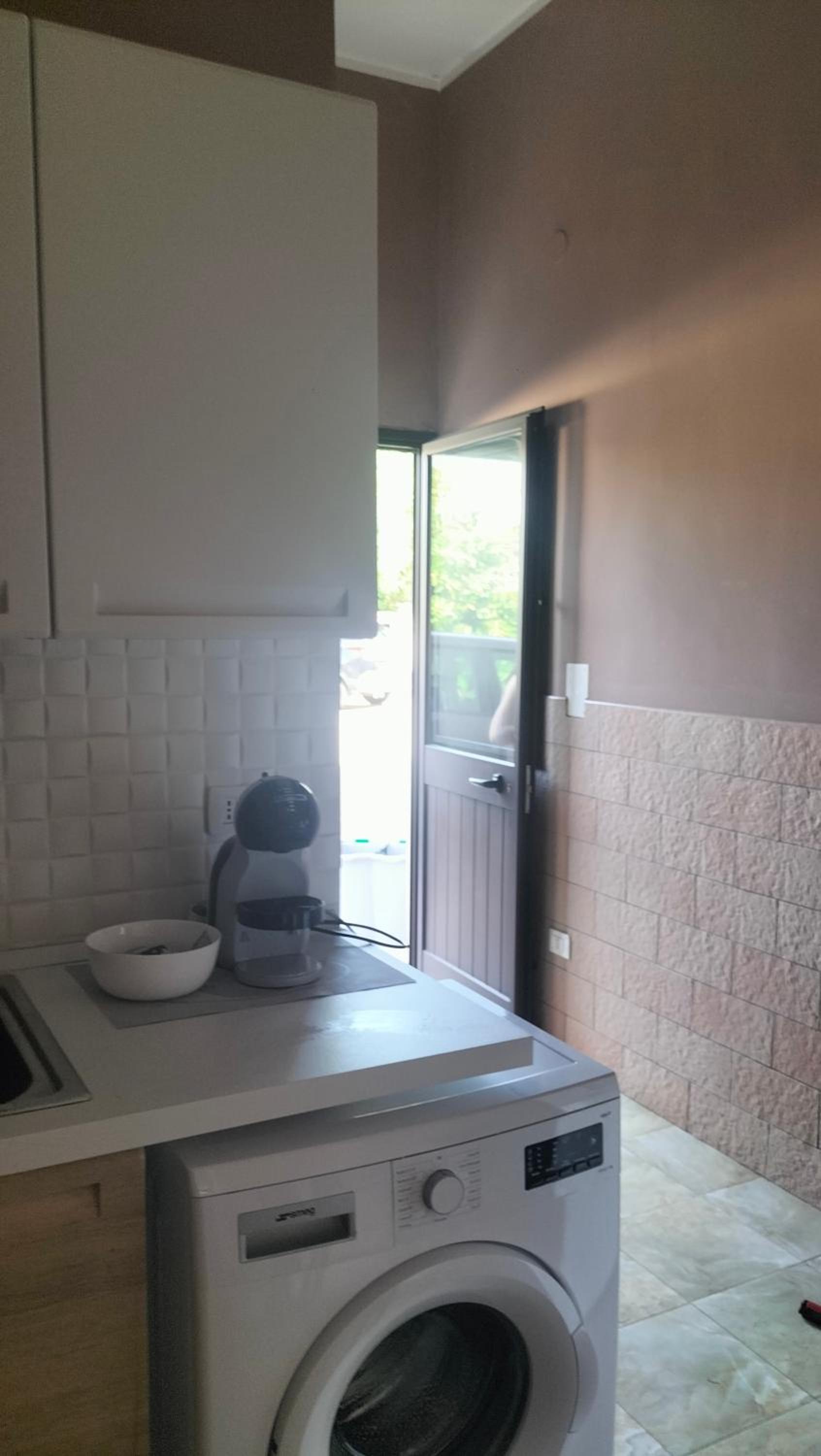 One-Bedroom House - Photo 36
