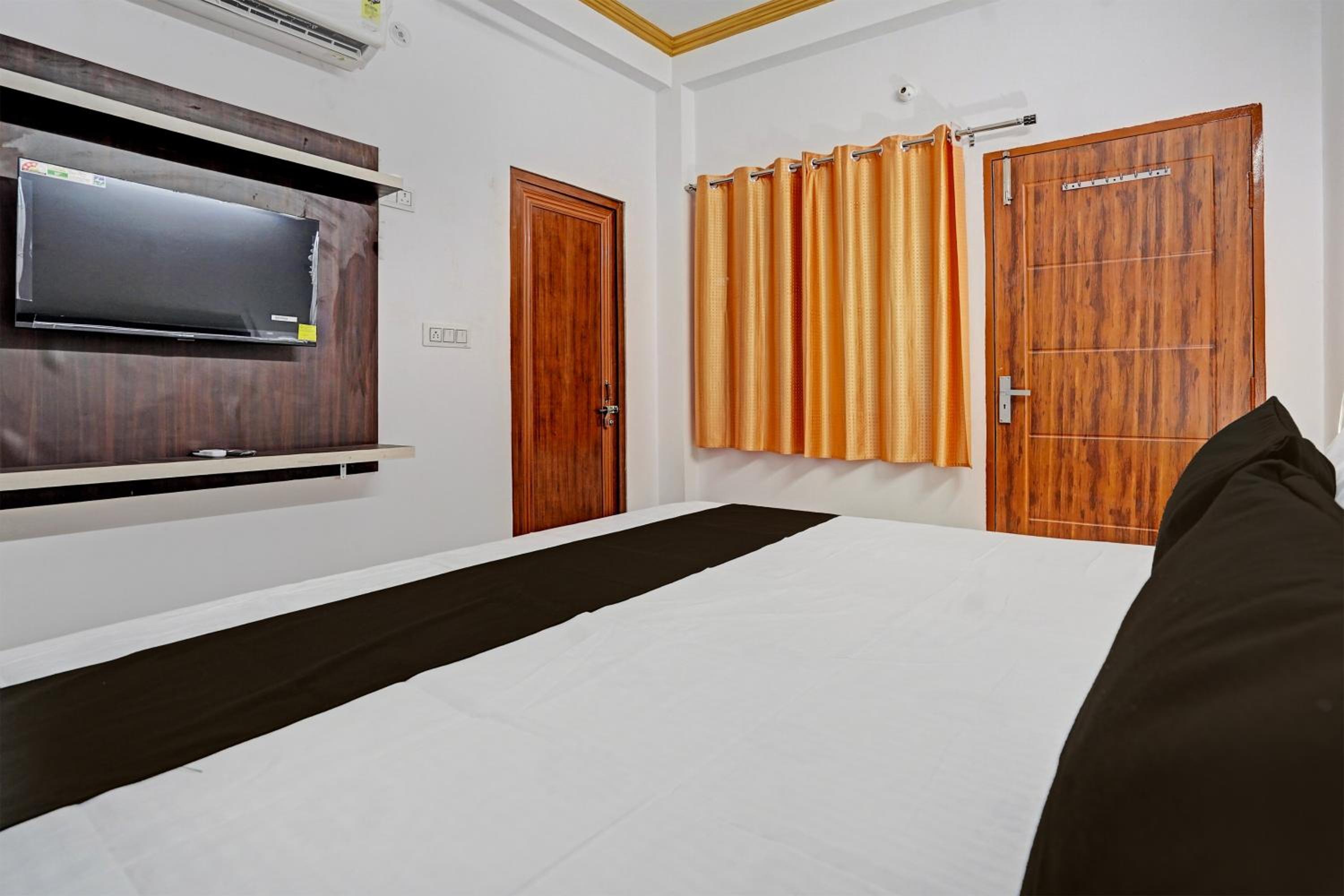 Deluxe Triple Room photo 3