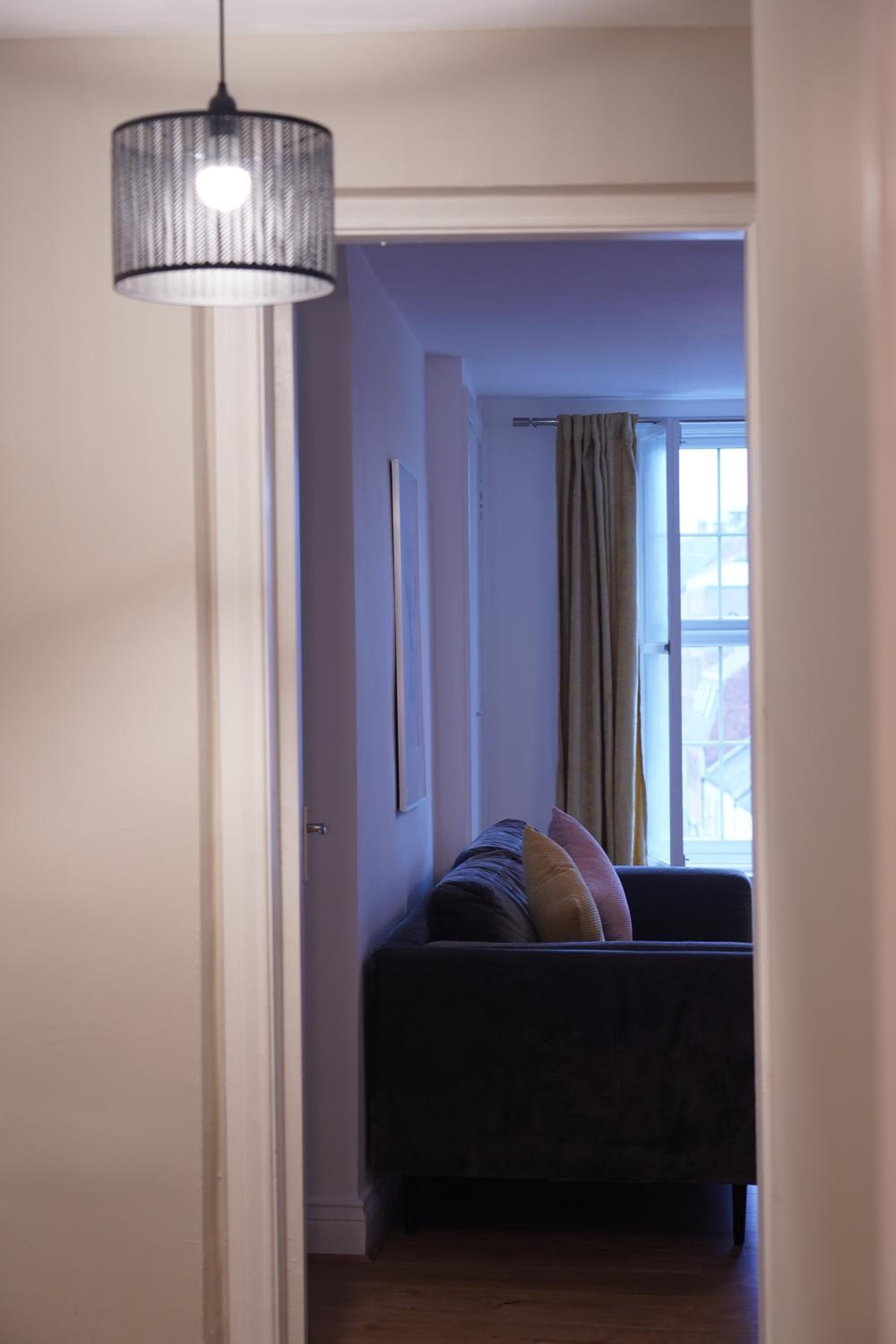 Two-Bedroom Apartment with City View photo 2