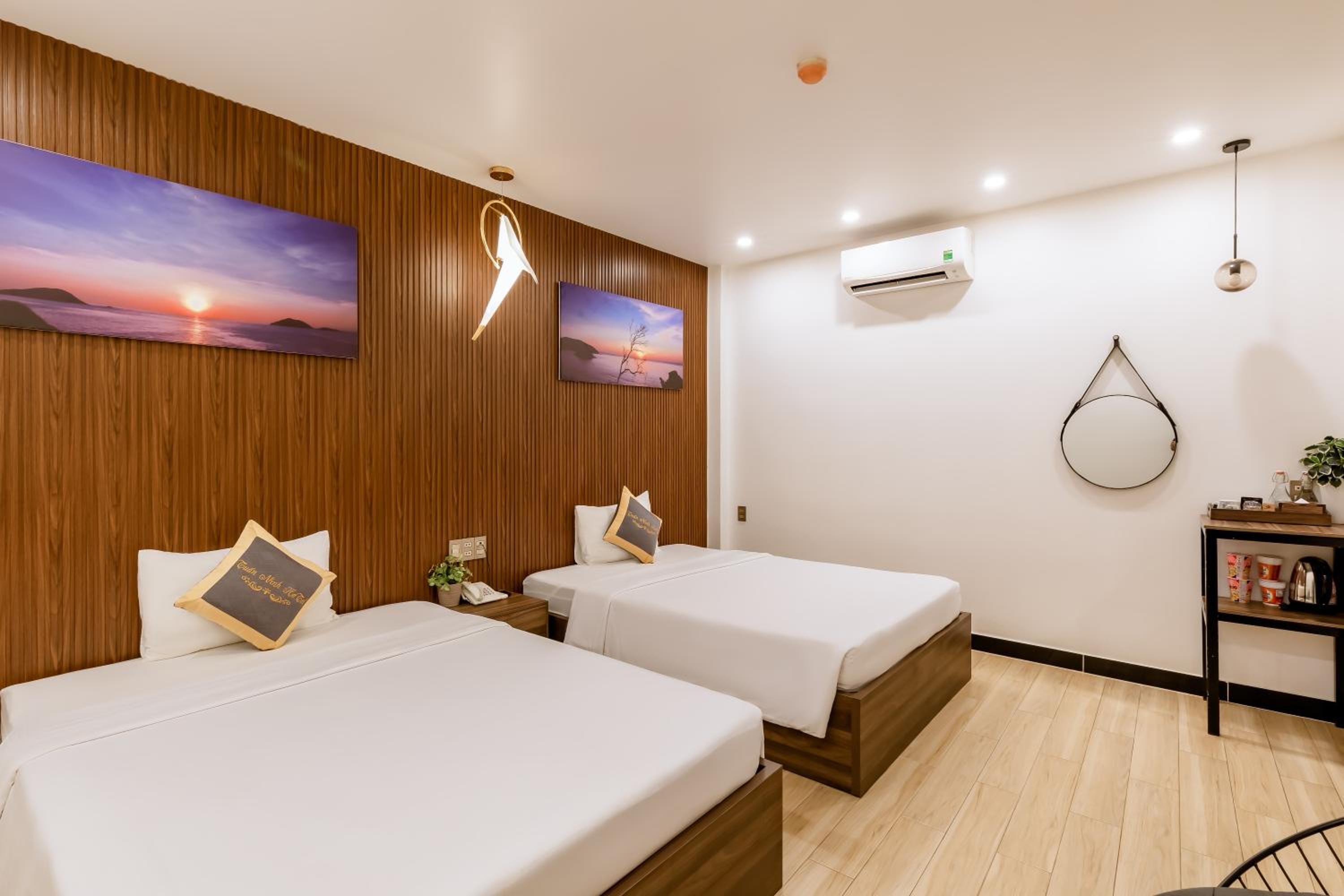 Standard Twin Room
