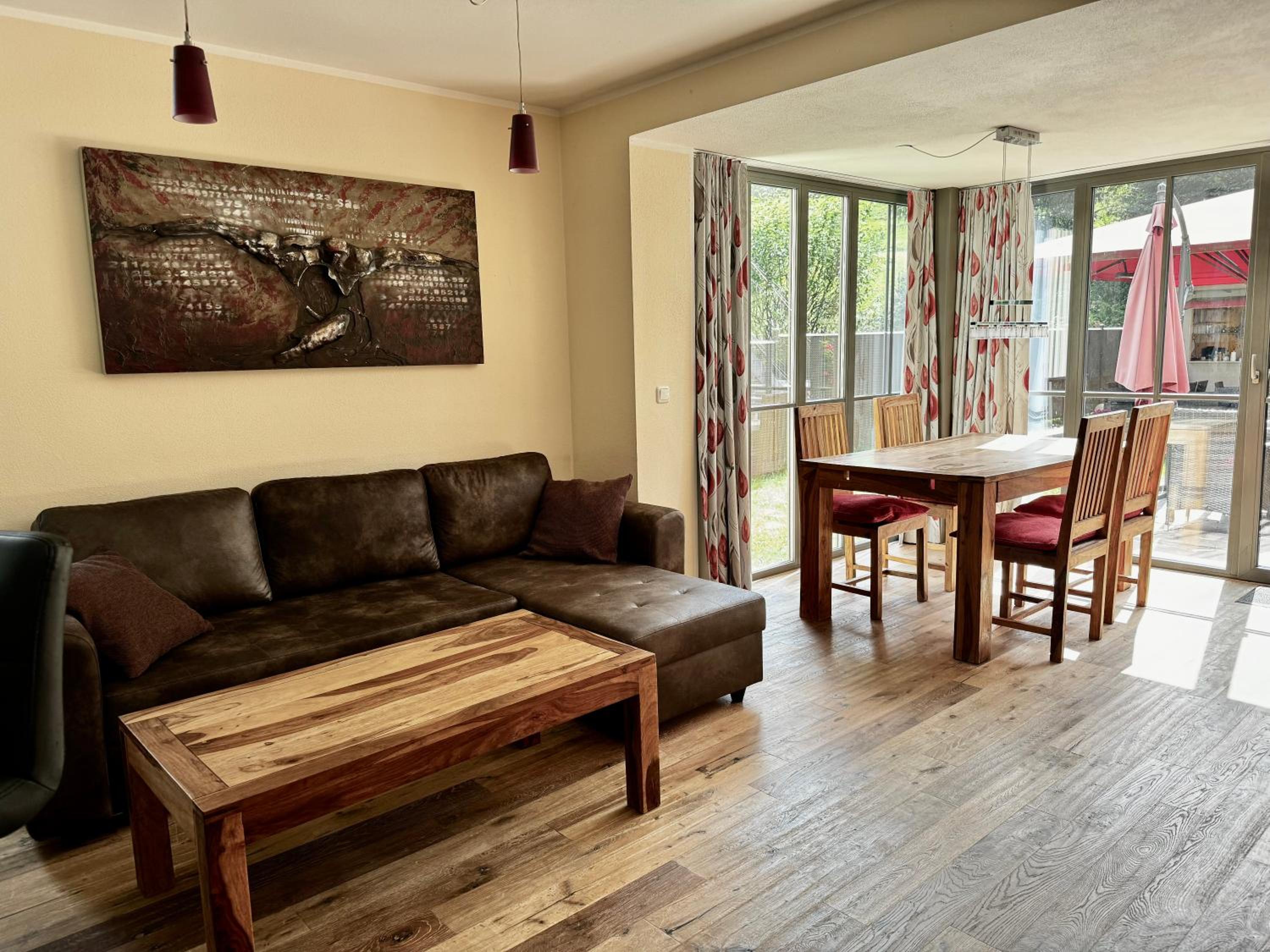 One-Bedroom Apartment with Terrace photo 3