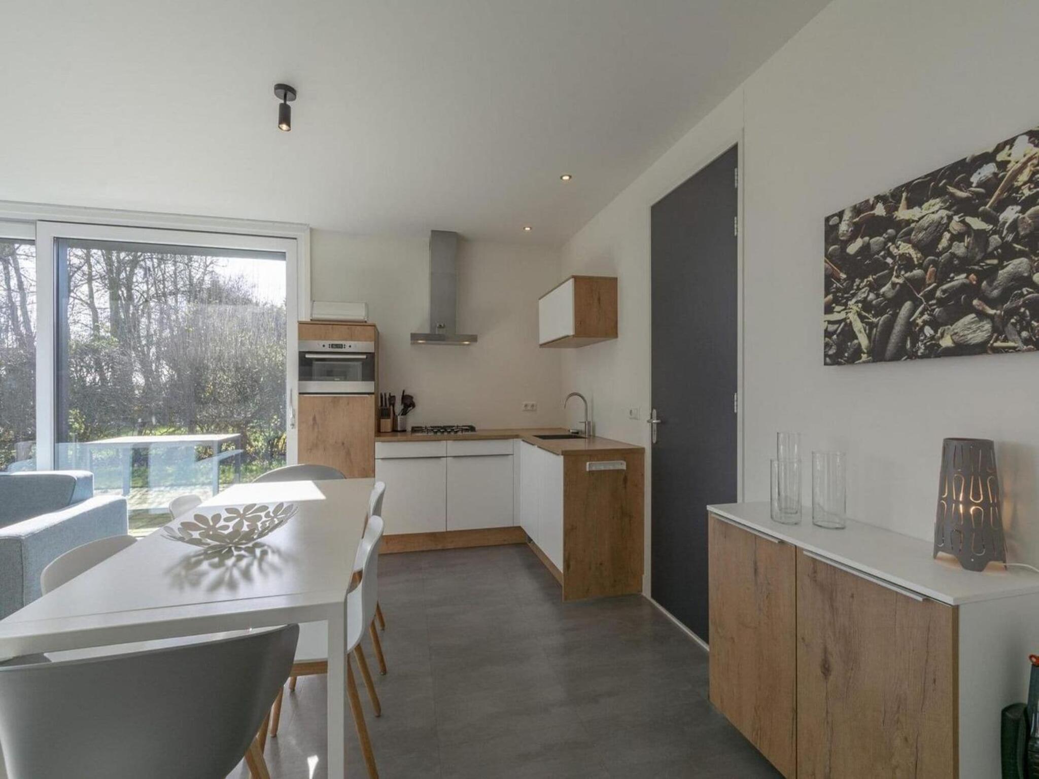 Three-Bedroom Bungalow photo 2