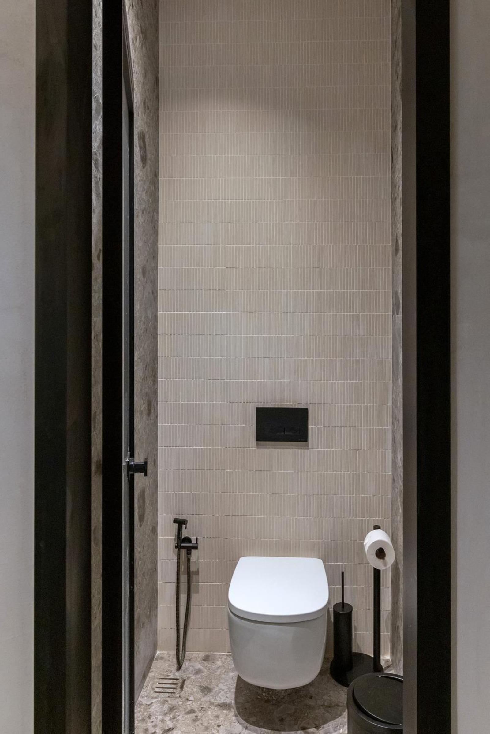 CHRONOS Suite with Jacuzzi - Photo 15