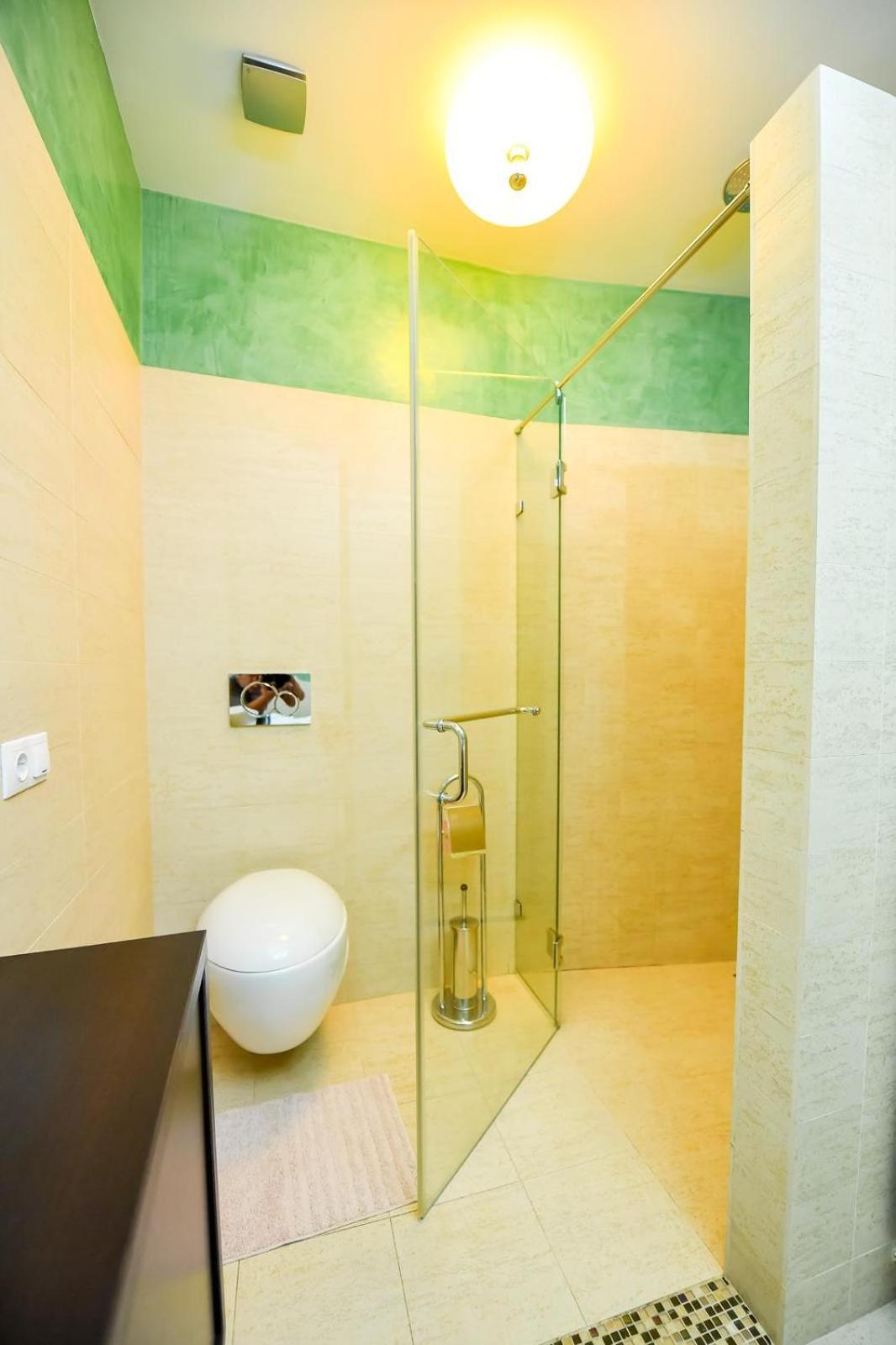 Apartment - Photo 4