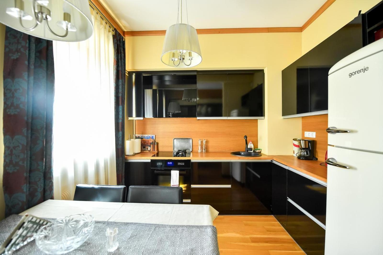 Apartment - Photo 11