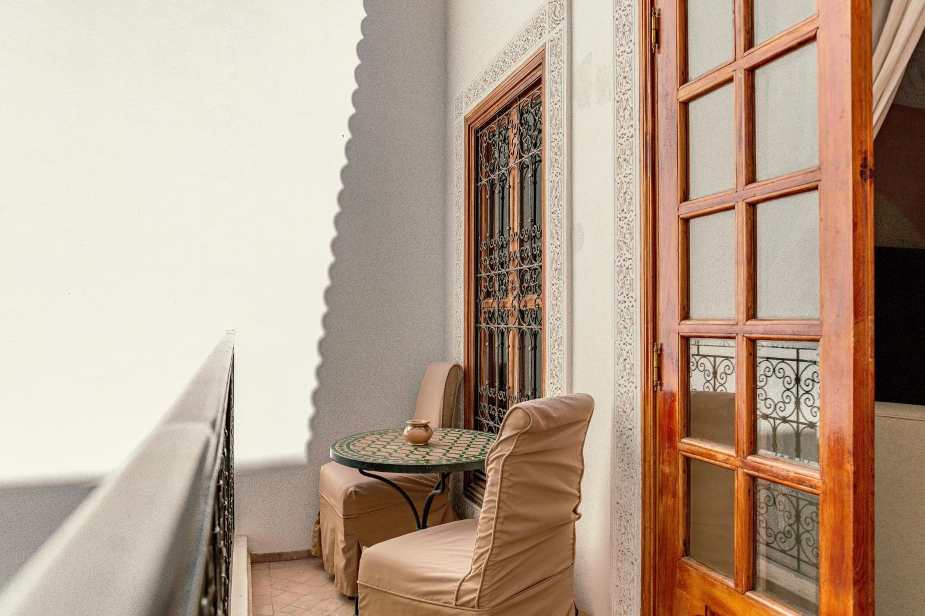 Deluxe Suite - Photo 24