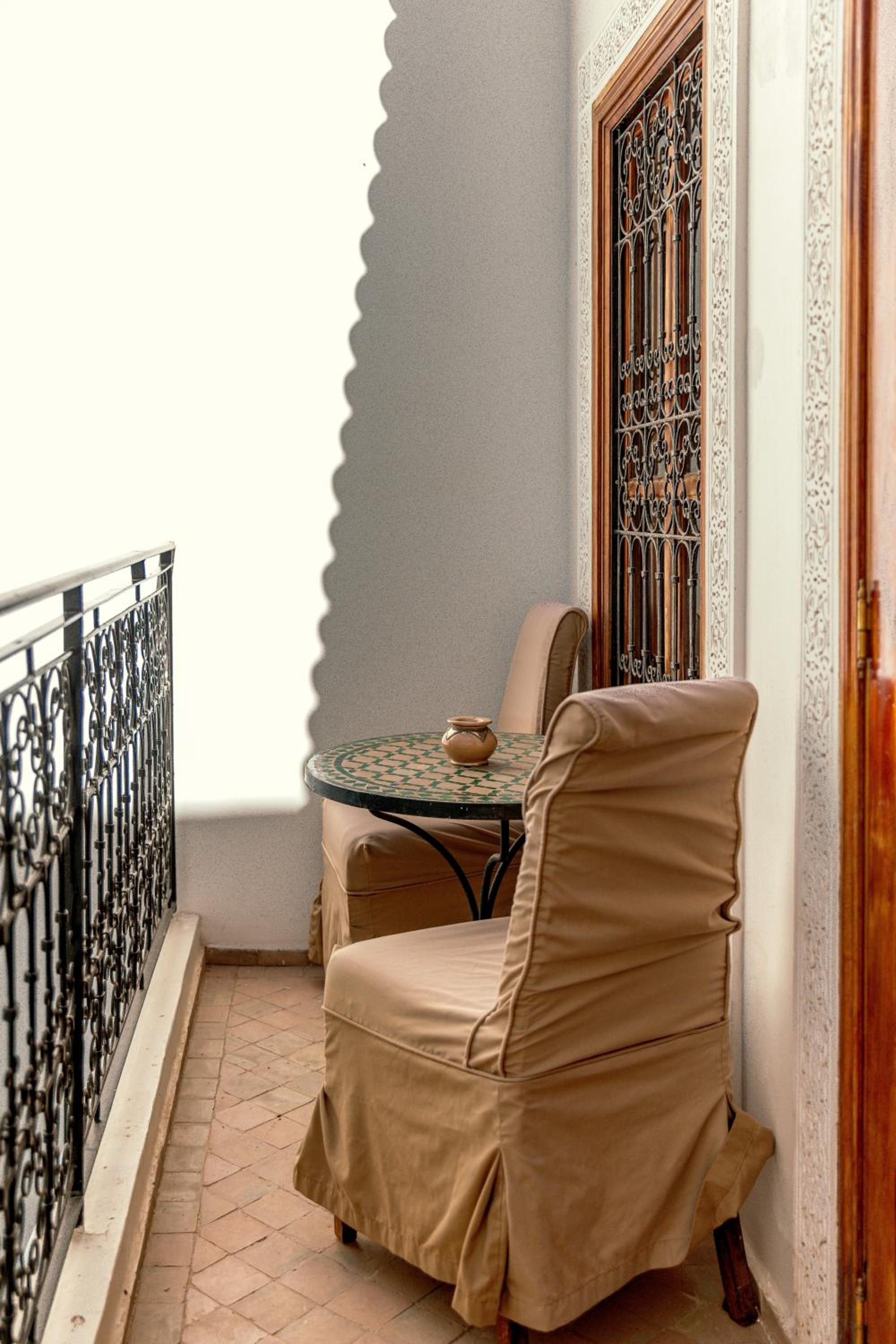 Deluxe Suite - Photo 16