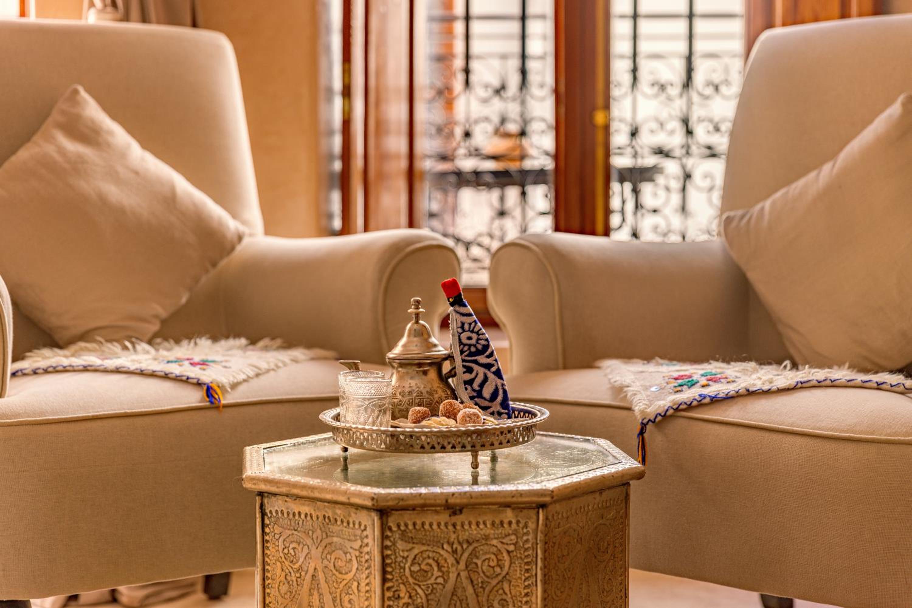 Deluxe Suite - Photo 12