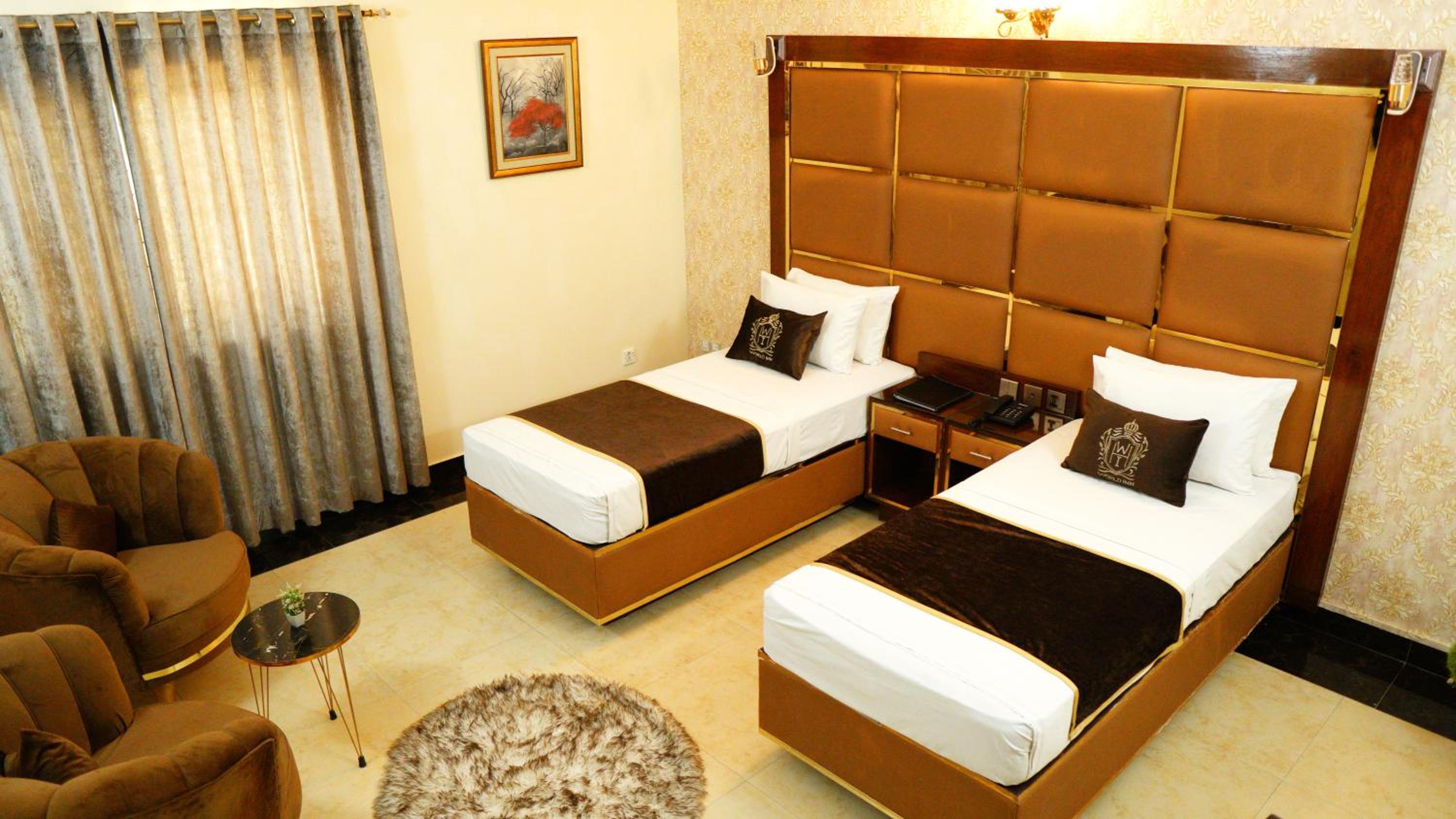 Deluxe Twin Room