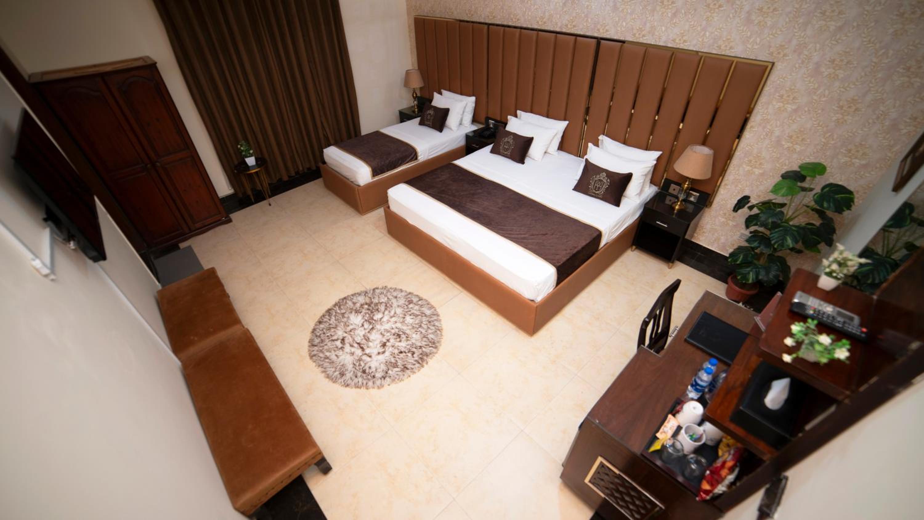 Basic Triple Room