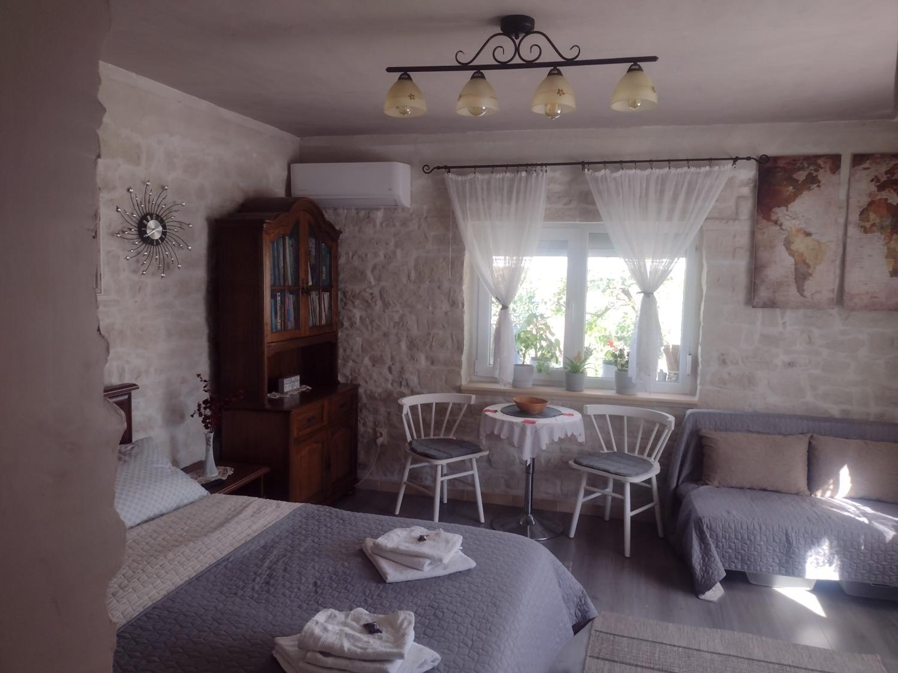 One-Bedroom Villa - Photo 1