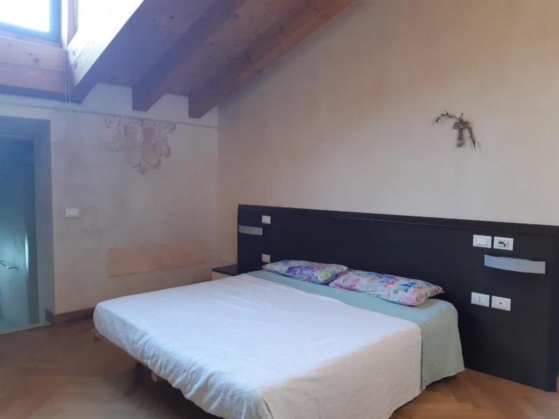 Large Double or Twin Room photo 1