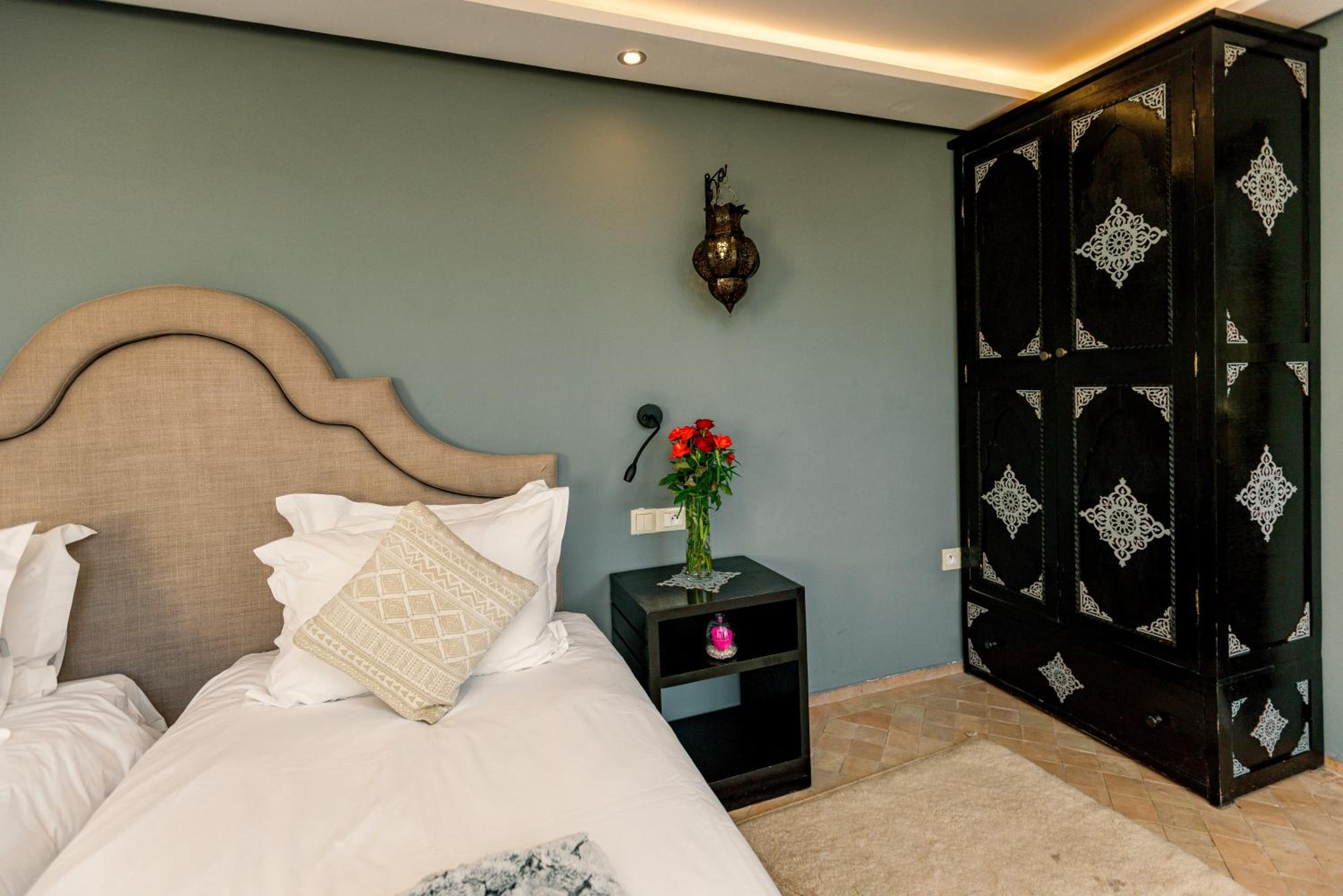 Superior Queen Room - Photo 12
