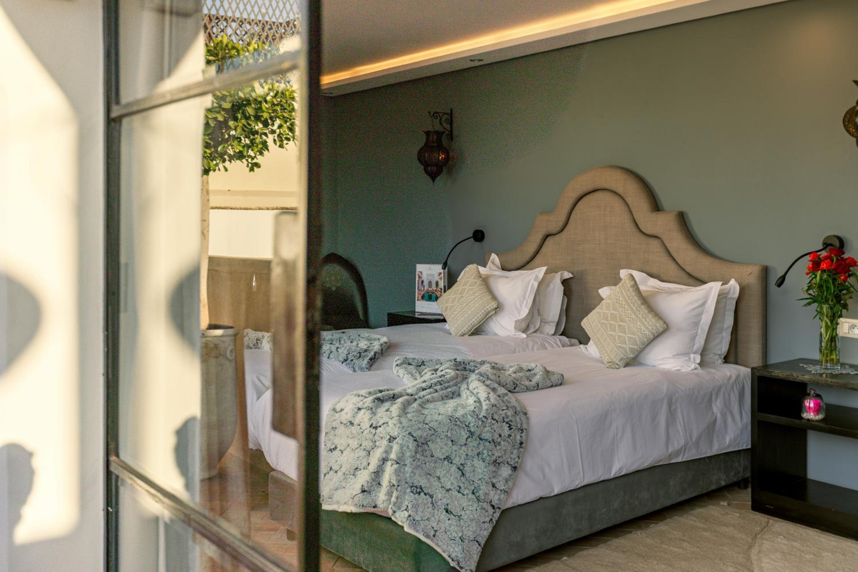 Superior Queen Room - Photo 10