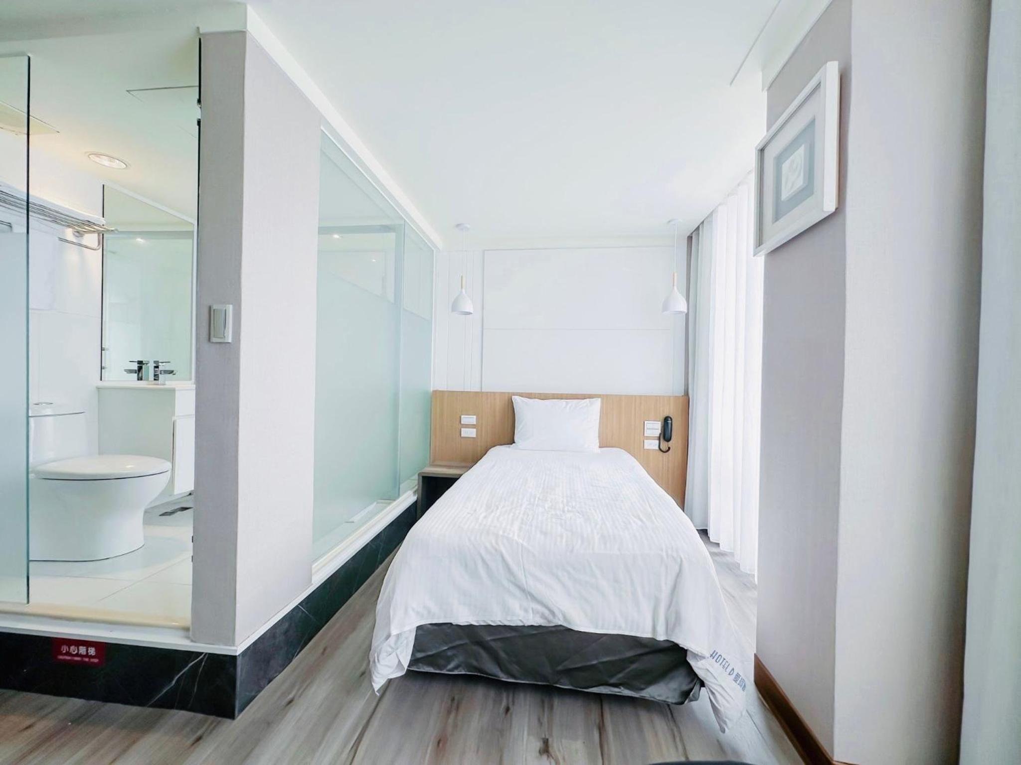 Single Room with Shower