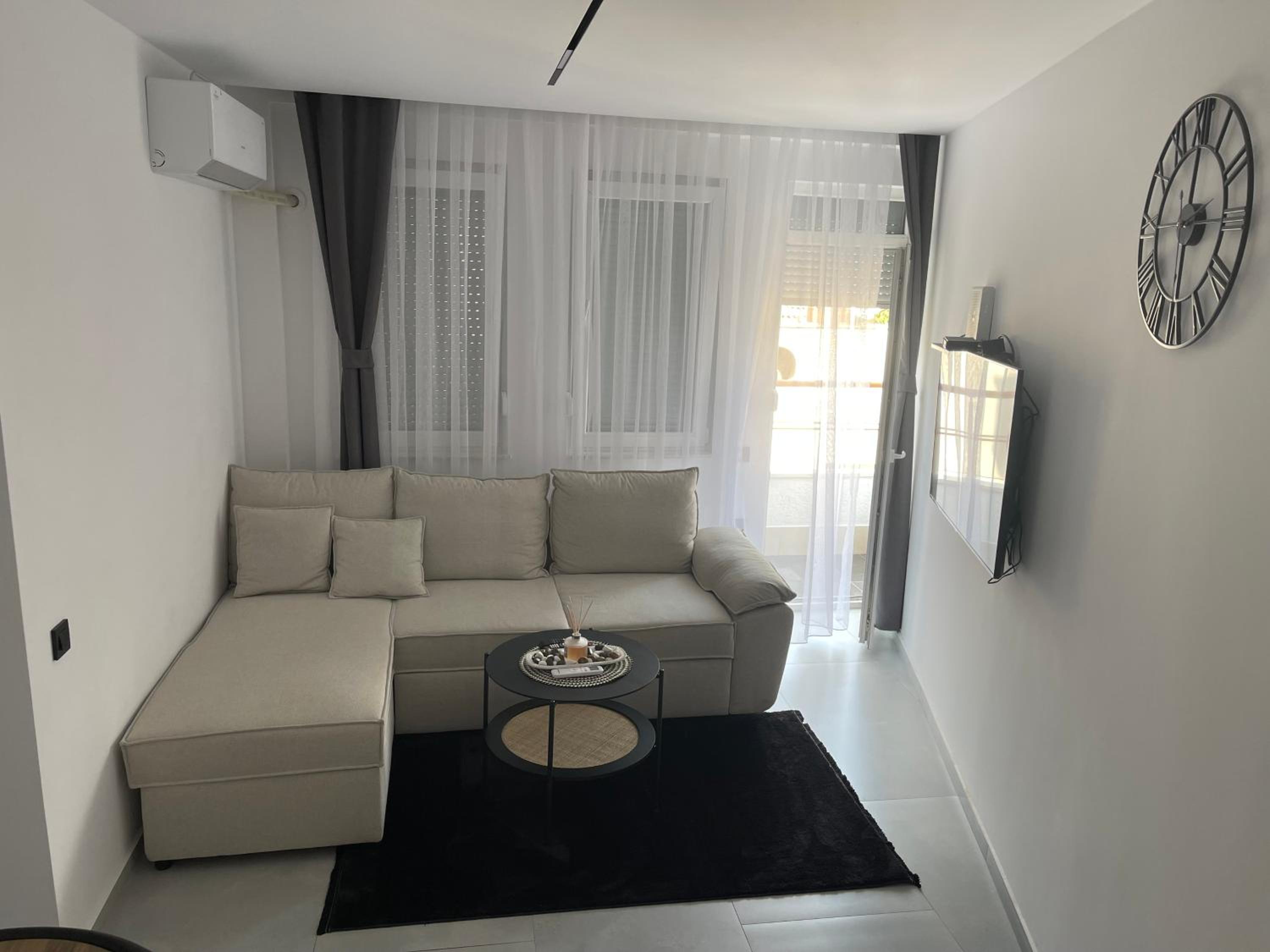 One-Bedroom Apartment with Balcony