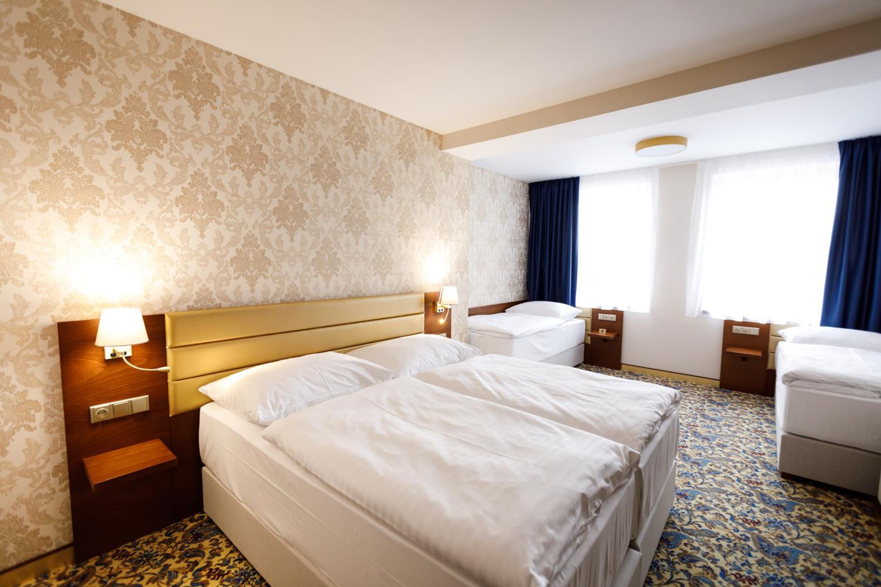 Luxury Quadruple Room photo 2