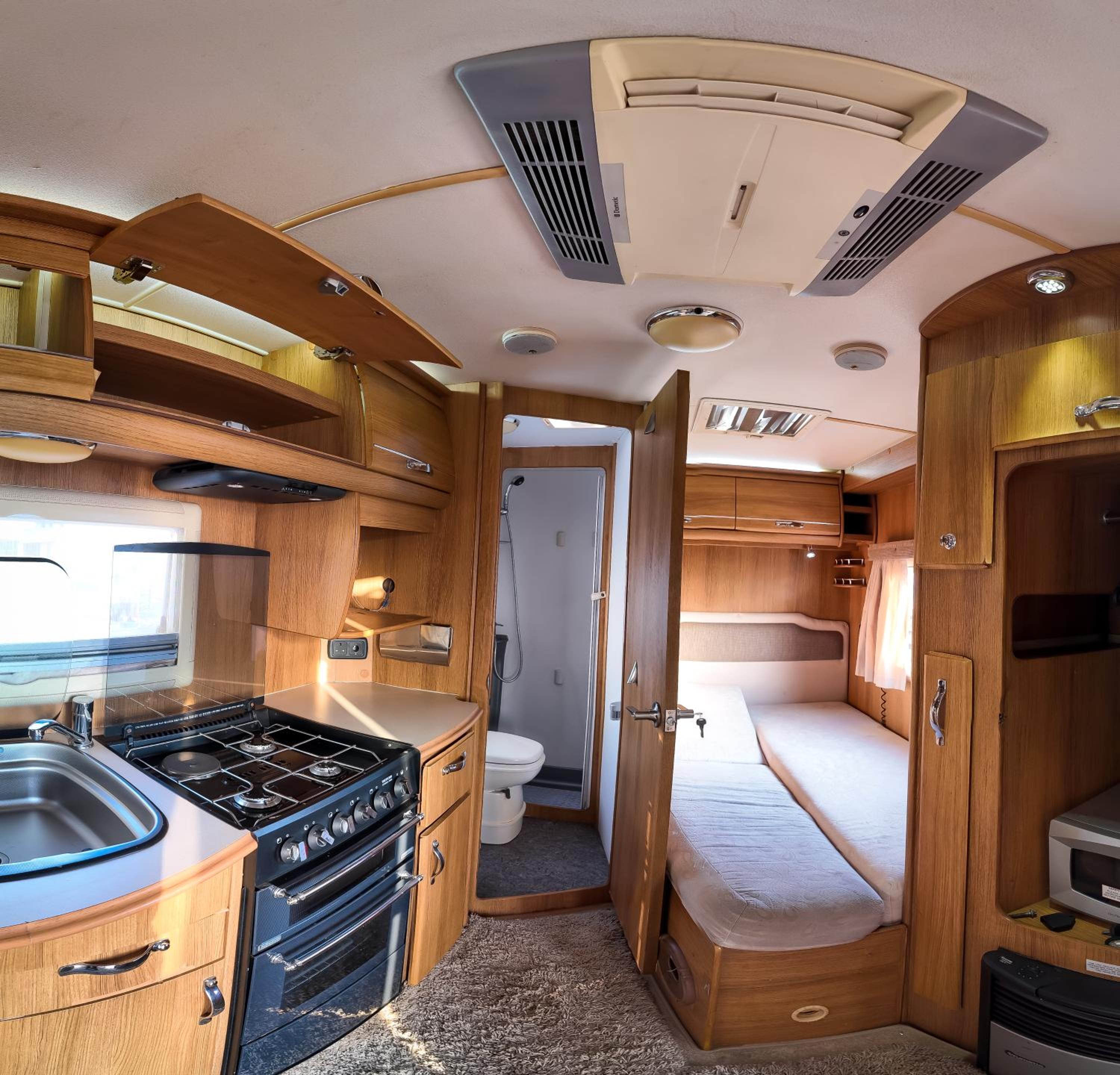 Mobile Home photo 3