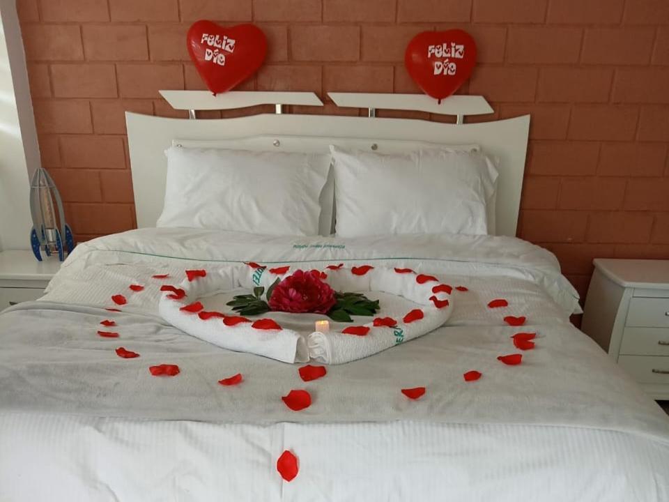 Double Room with Spa Bath photo 2