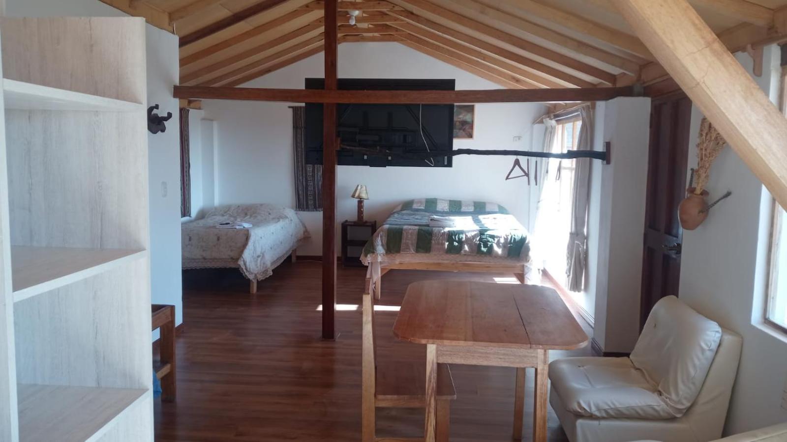 Triple Room with Lake View photo 2
