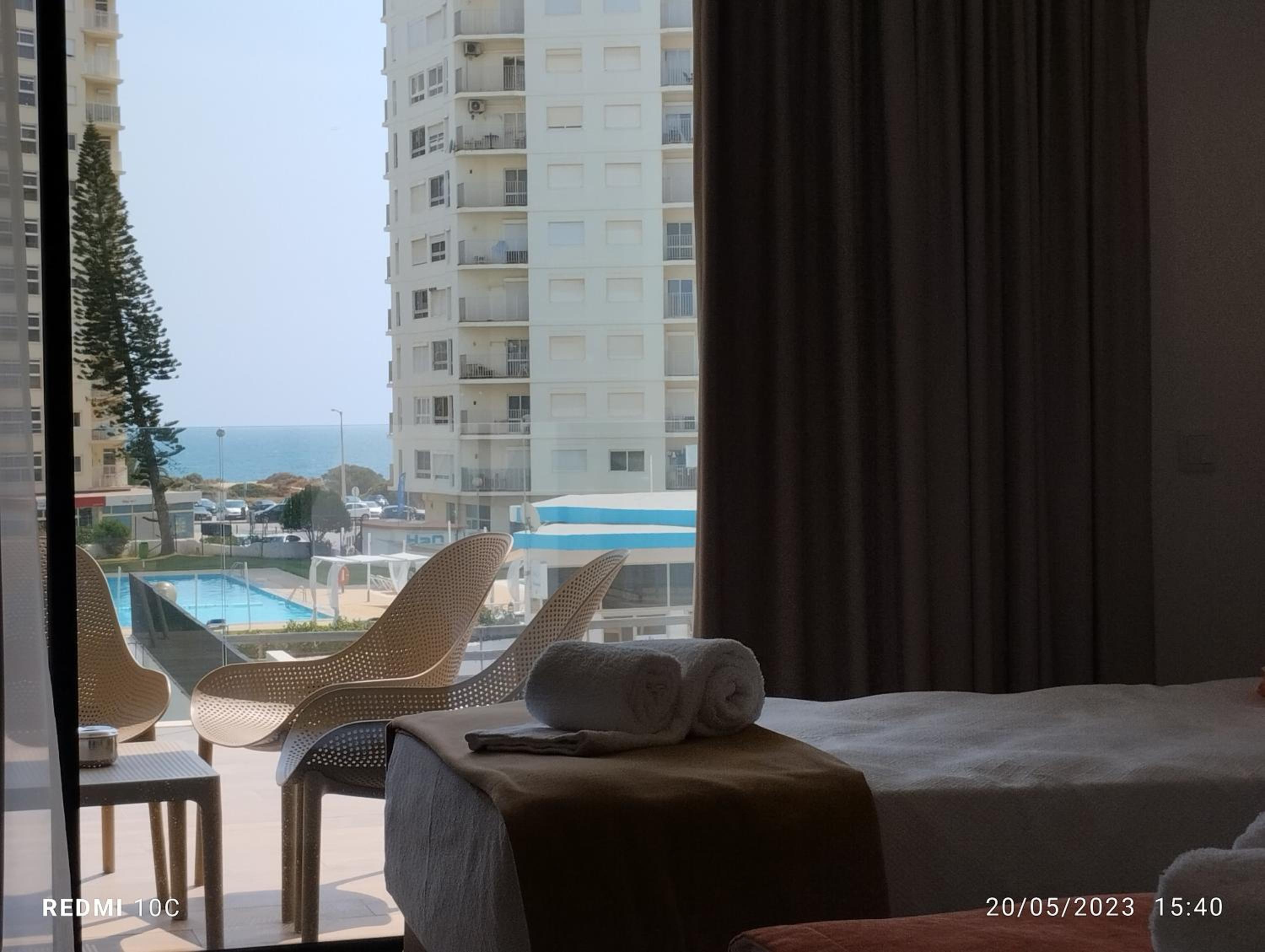 Family Room with Balcony photo 3
