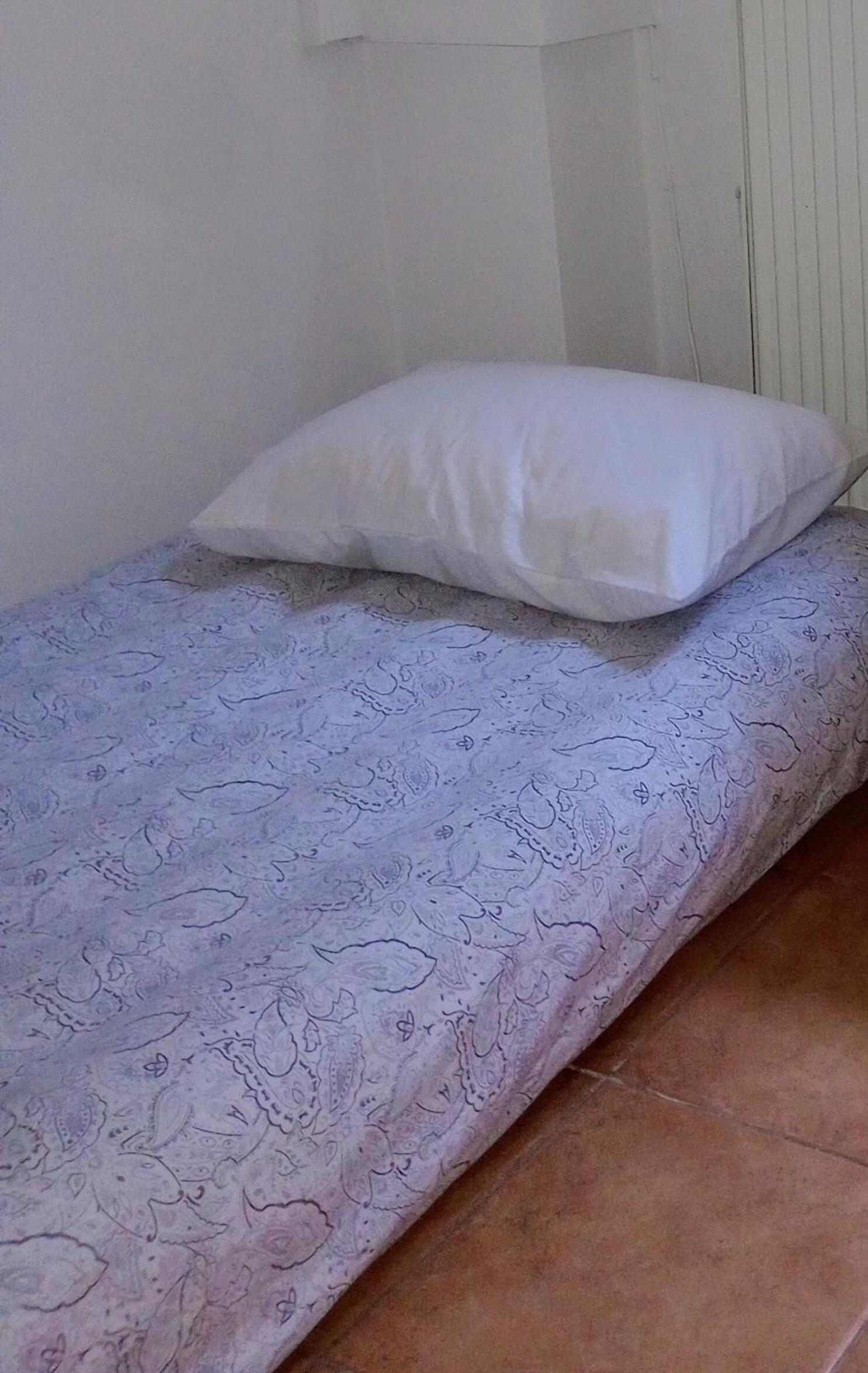 Triple Room With Shared Bathroom