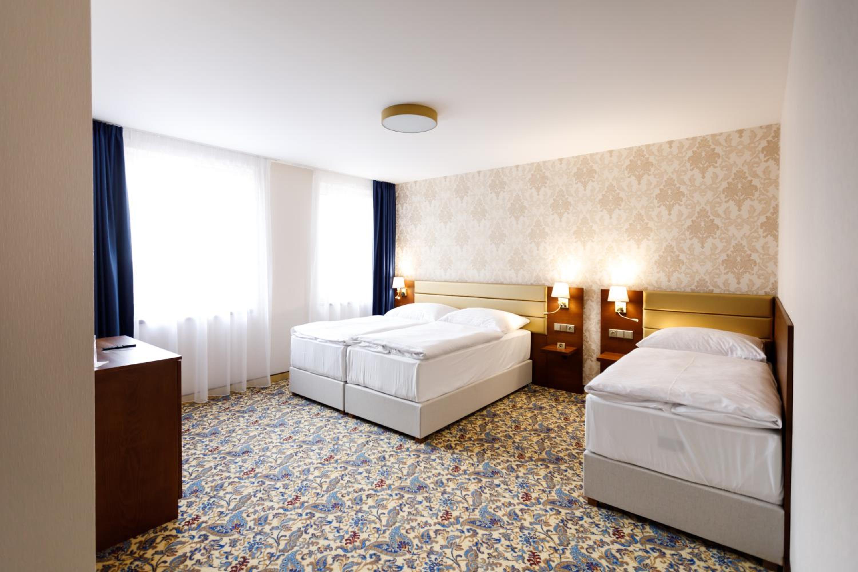 Luxury Triple Room photo 1