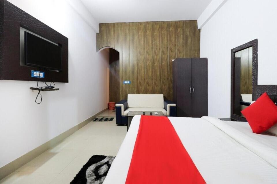 Double Room With Balcony photo 1