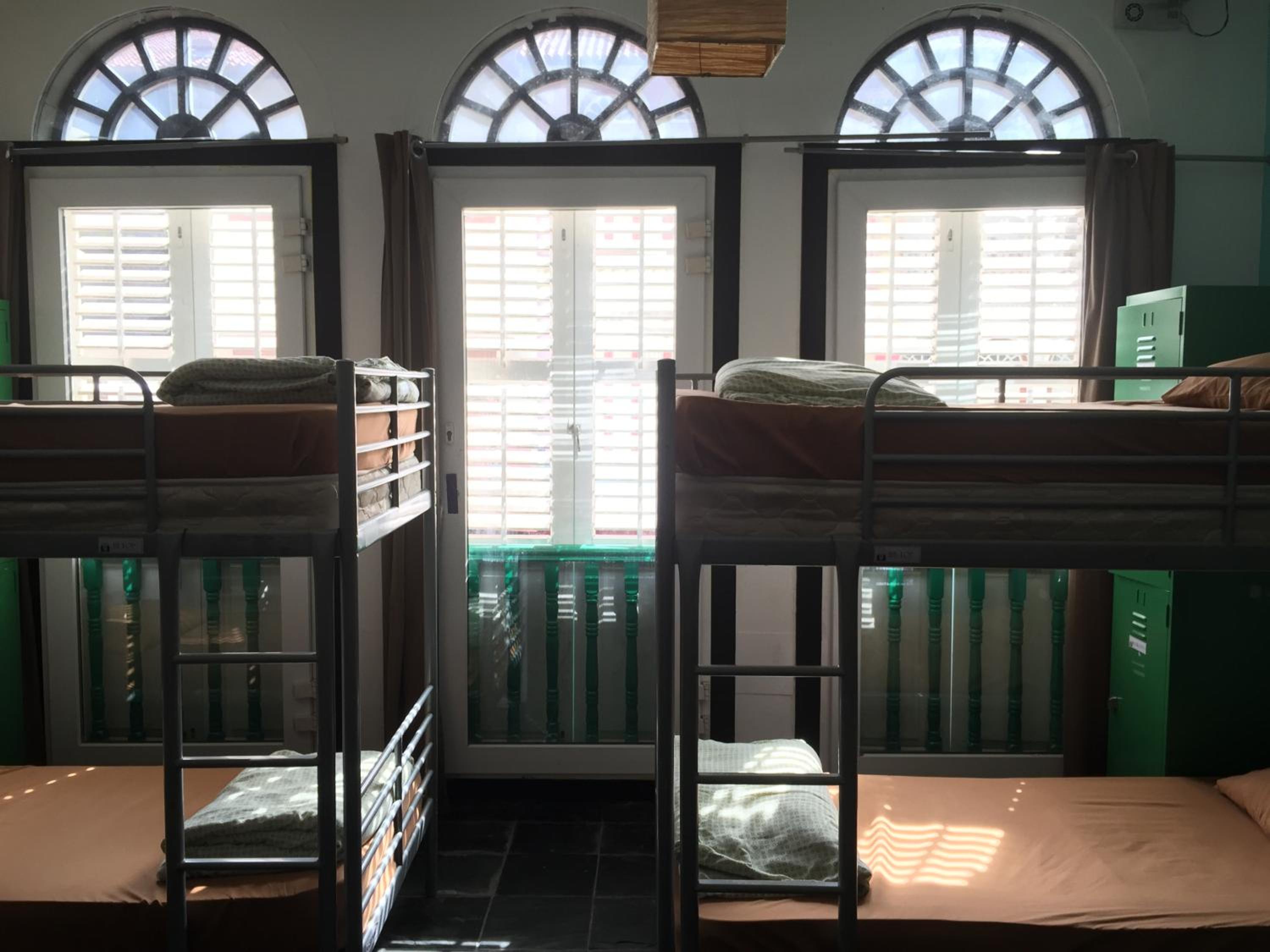 Single Bed in Mixed Dormitory Room photo 3