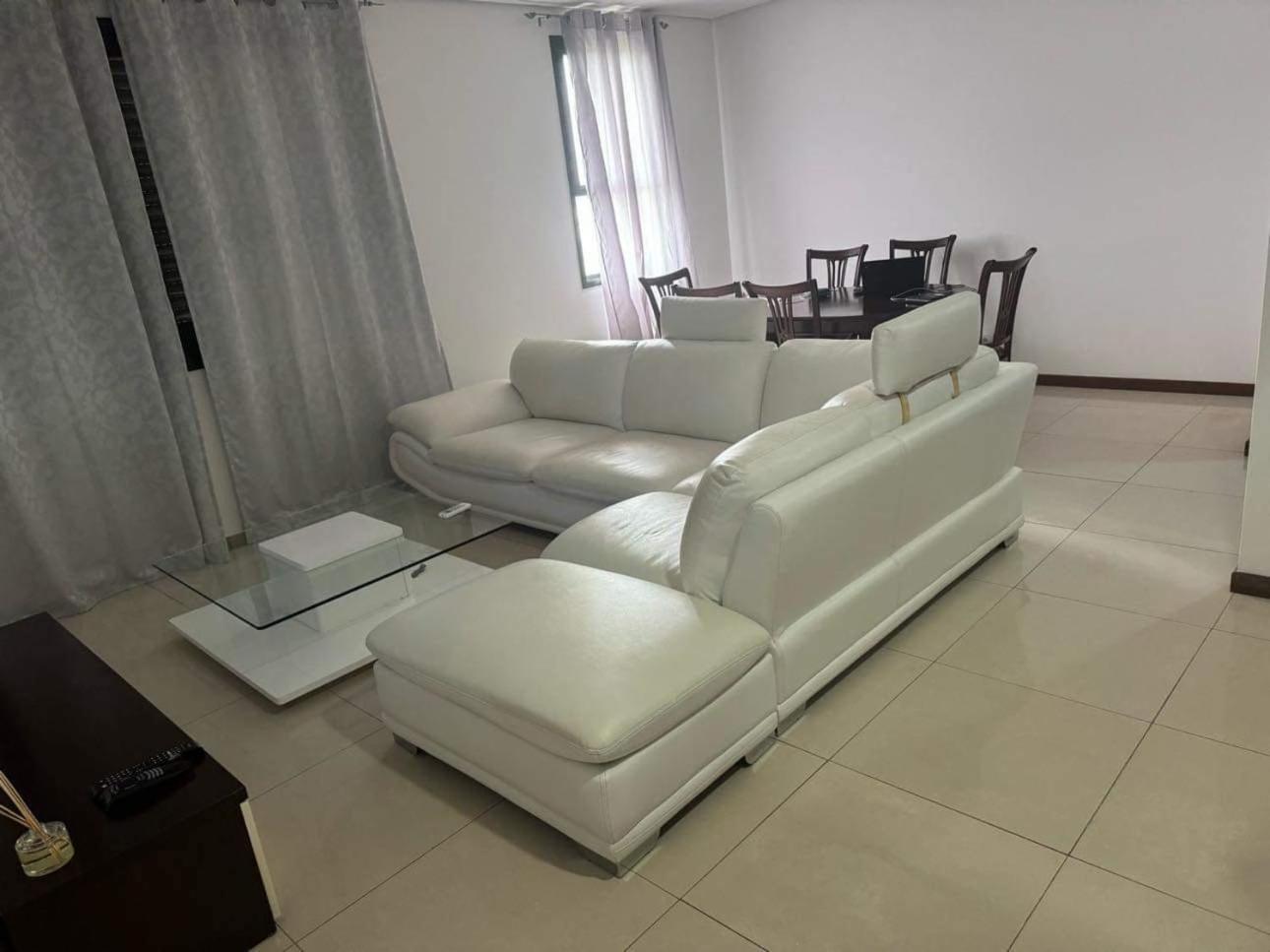 Two-Bedroom Deluxe Apartment photo 1