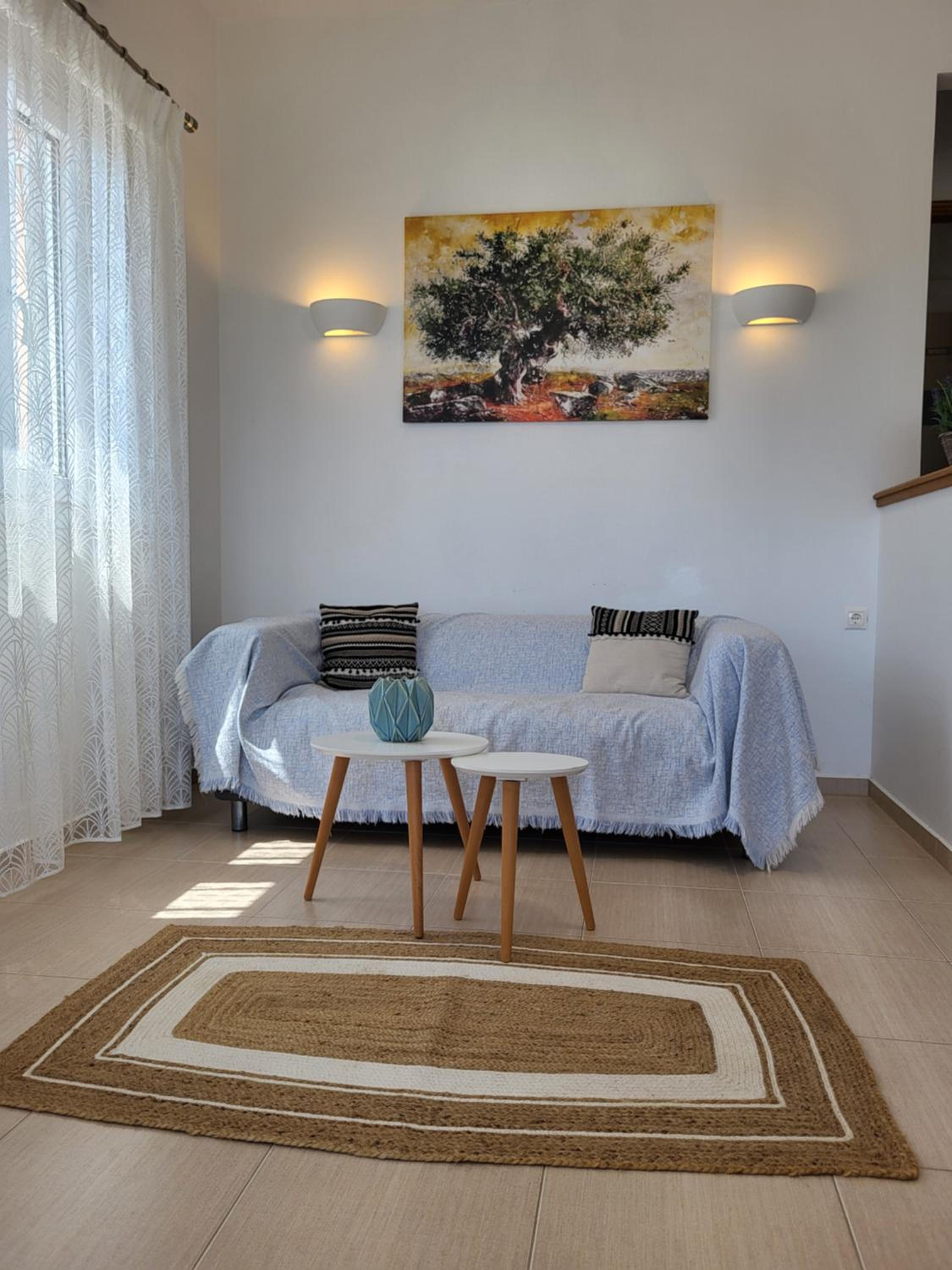 Three-Bedroom Villa photo 2