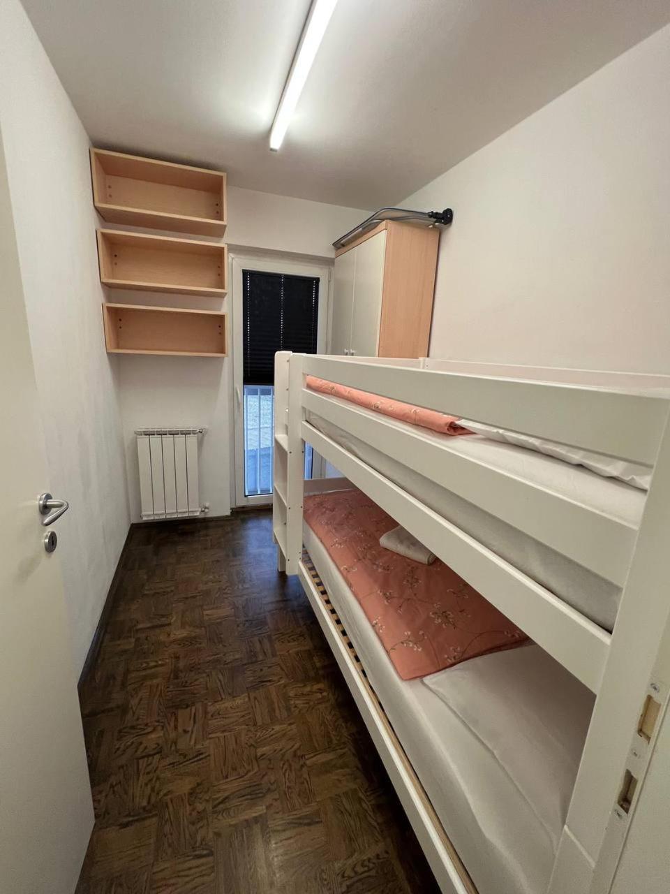 Two-Bedroom Apartment with Terrace photo 3