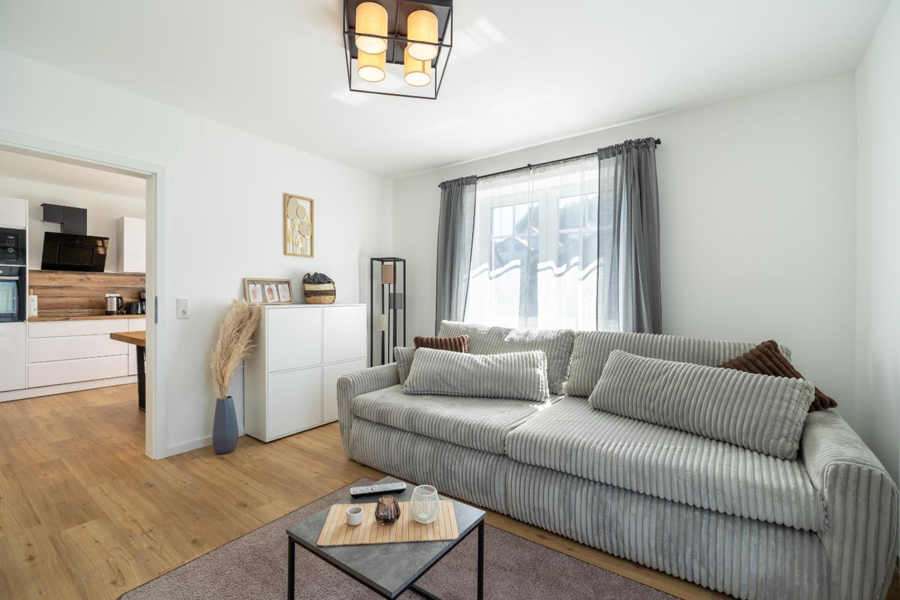One-Bedroom Deluxe Apartment photo 1