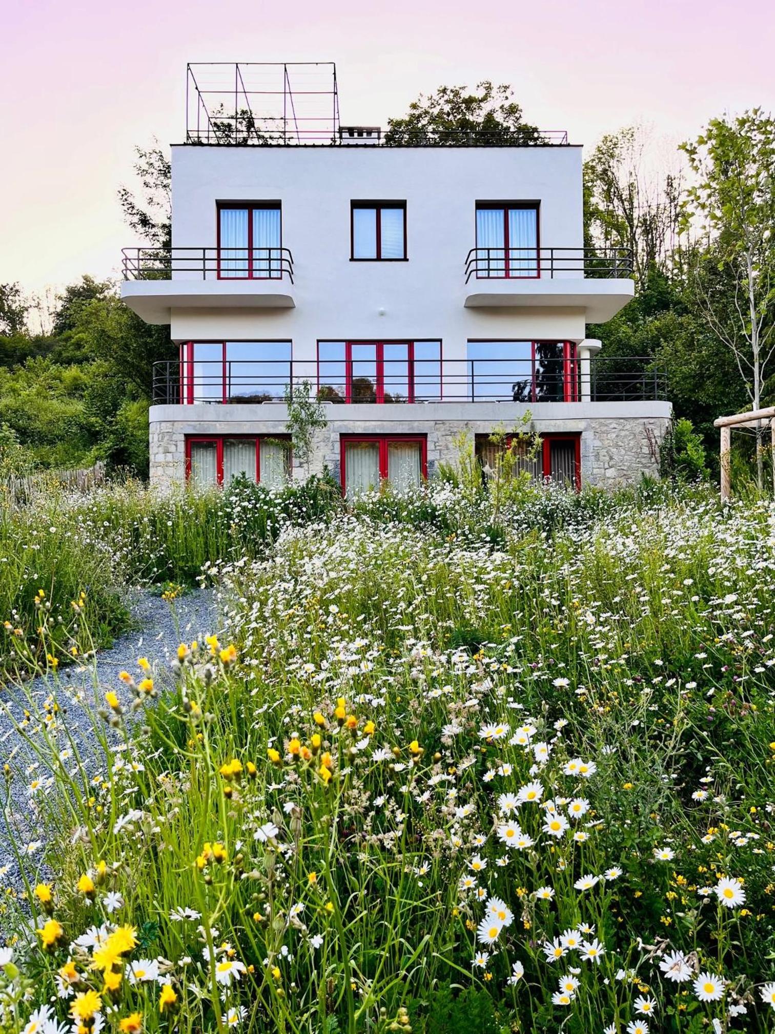 Deluxe Villa