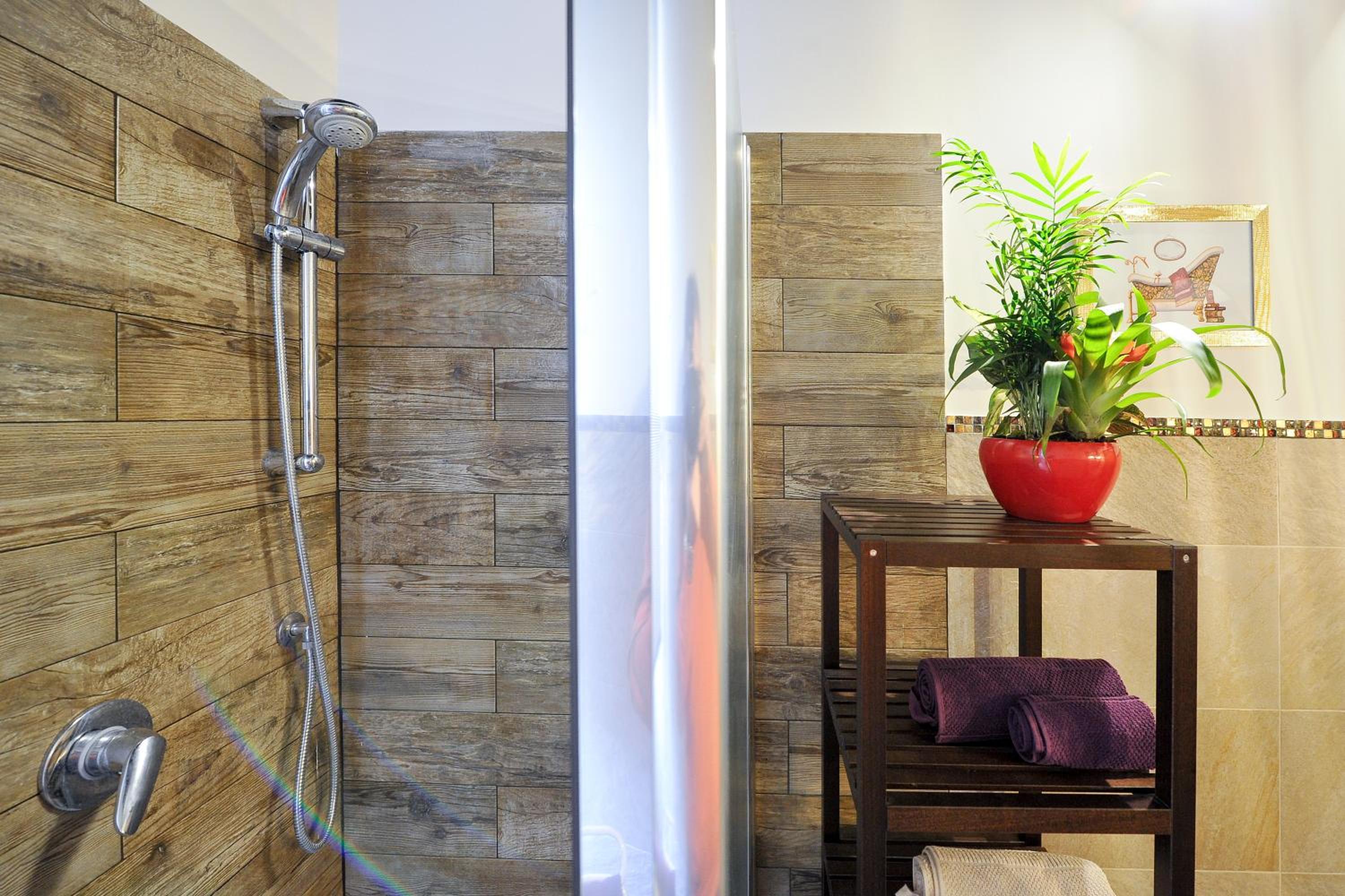 Quadruple Room with Private External Bathroom photo 2