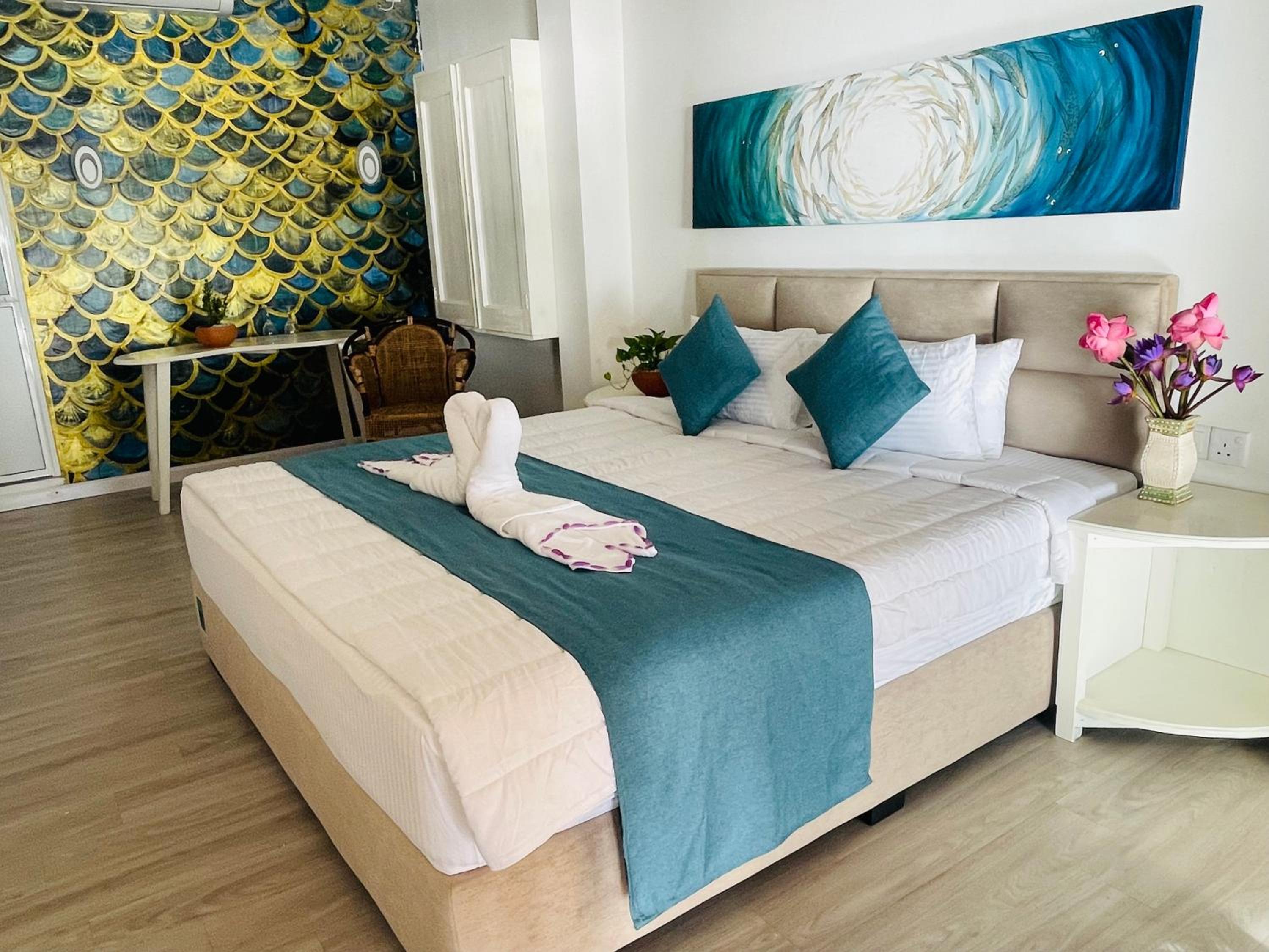 Queen Room with Sea View photo 2
