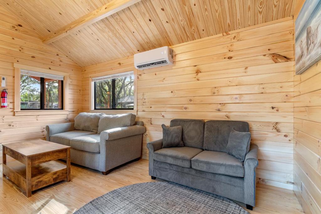 Bungalow with Patio photo 1