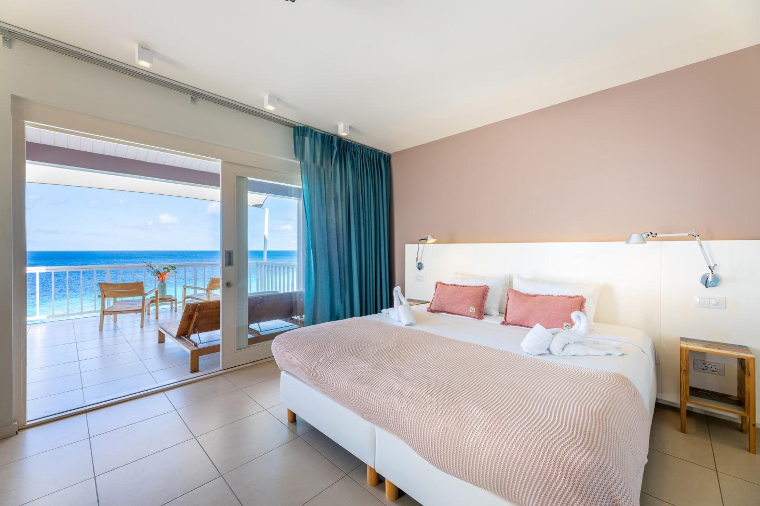 Ocean View Superior Suite (VIP)
