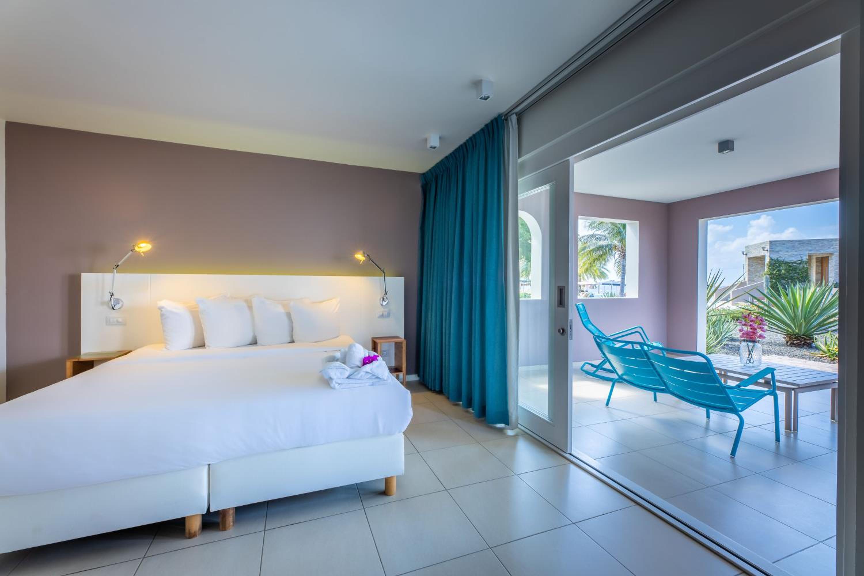 Garden View Deluxe Suite