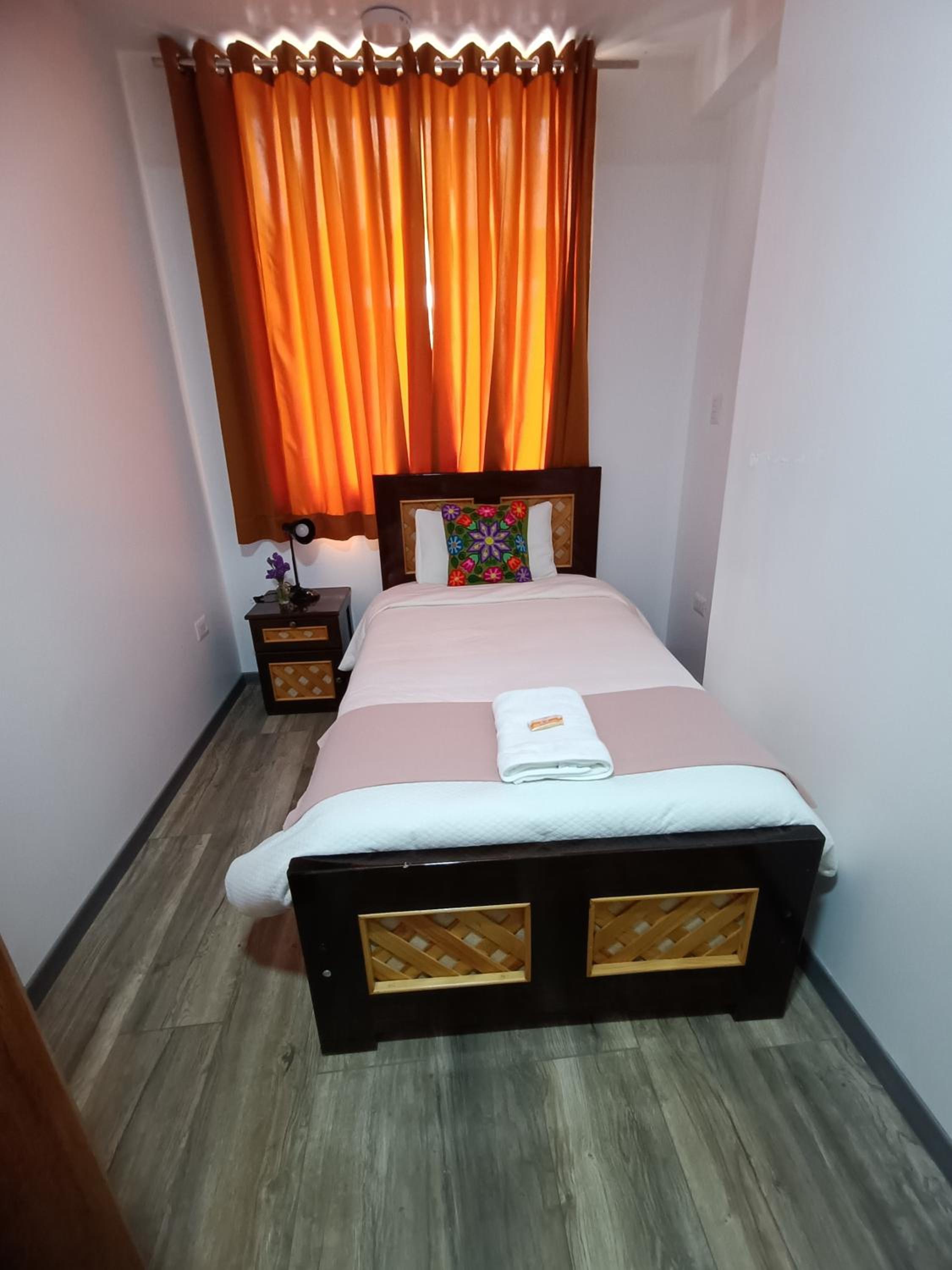 Large Single Room photo 1