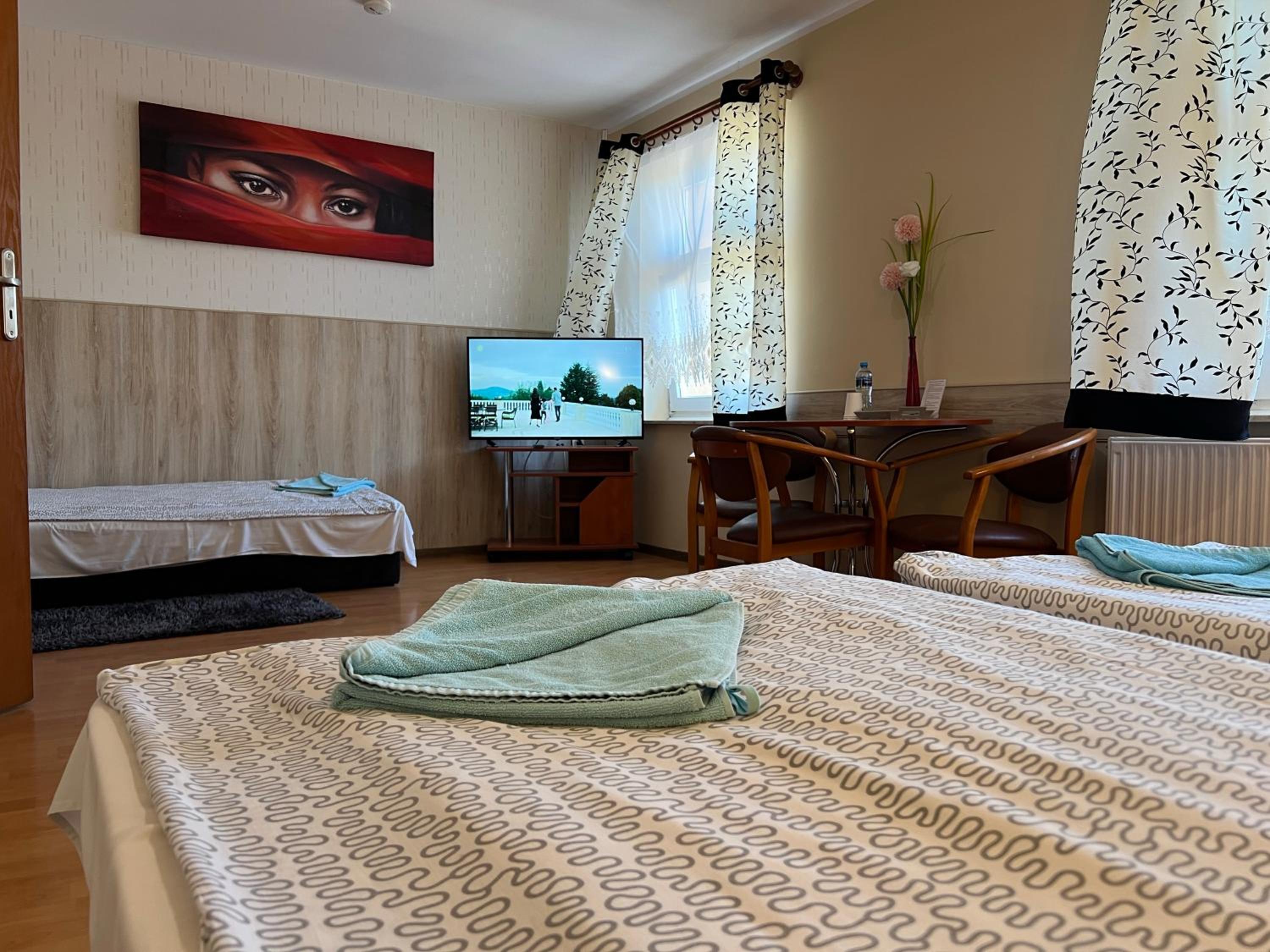 Triple Room - Photo 3