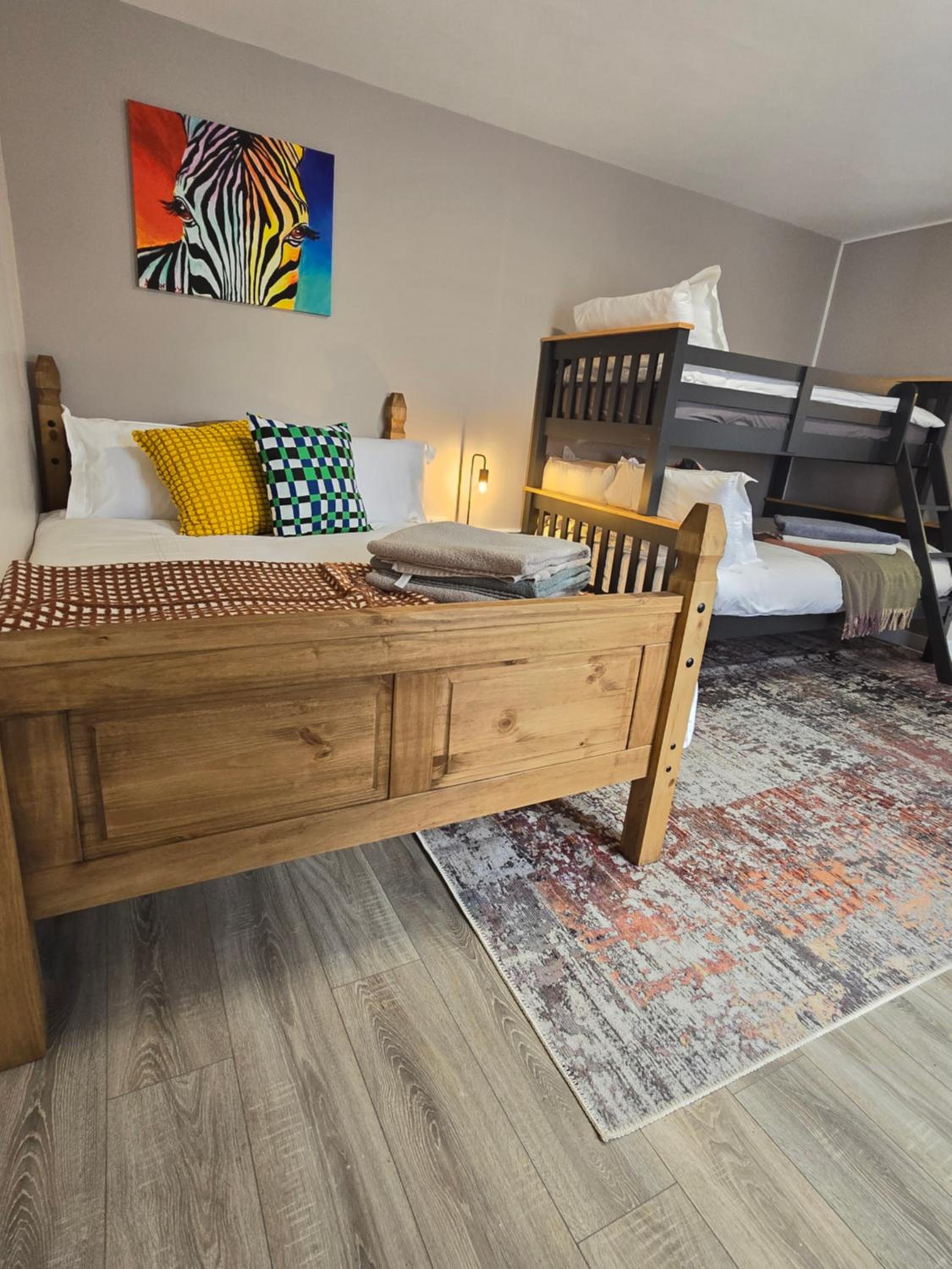 Deluxe Family Room