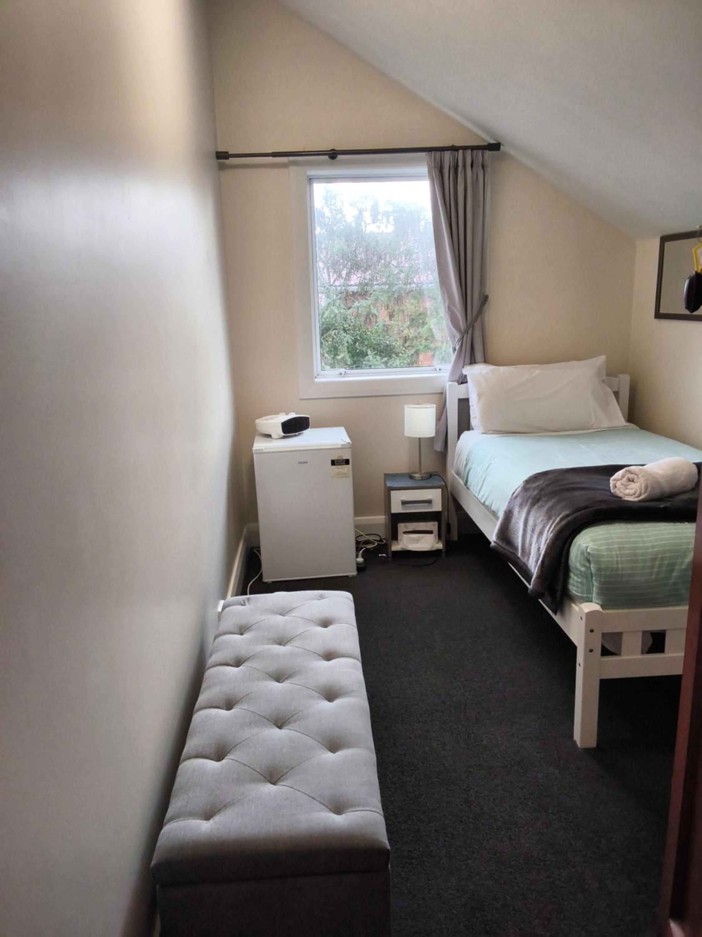 Deluxe Single Room